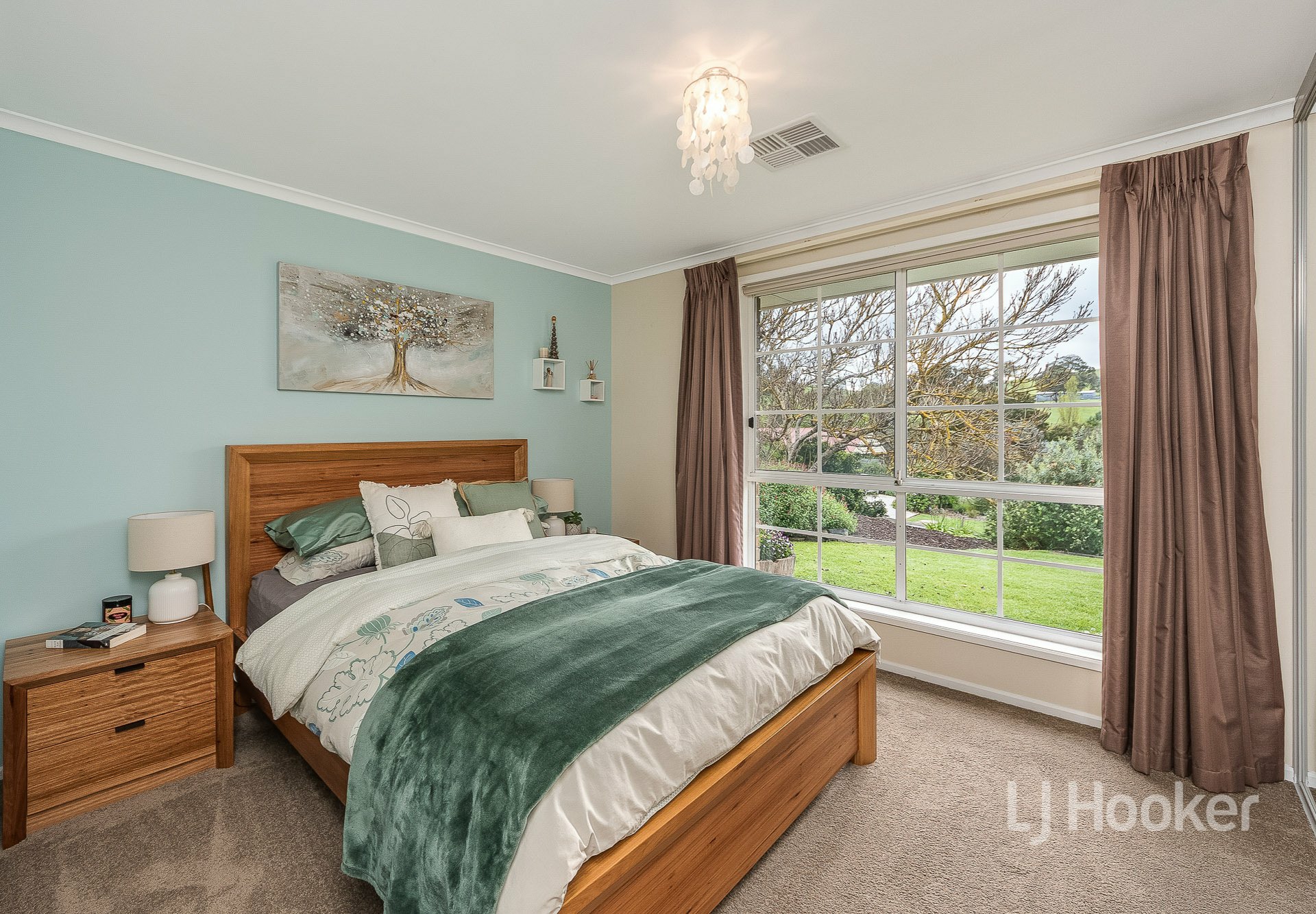 9 Hanny Crescent — photo 16 of 30