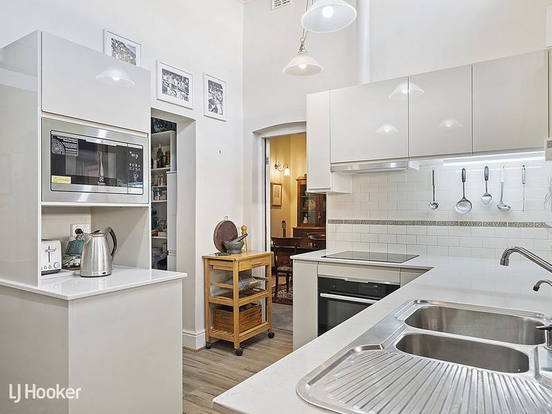 18 Tusmore Avenue, LEABROOK