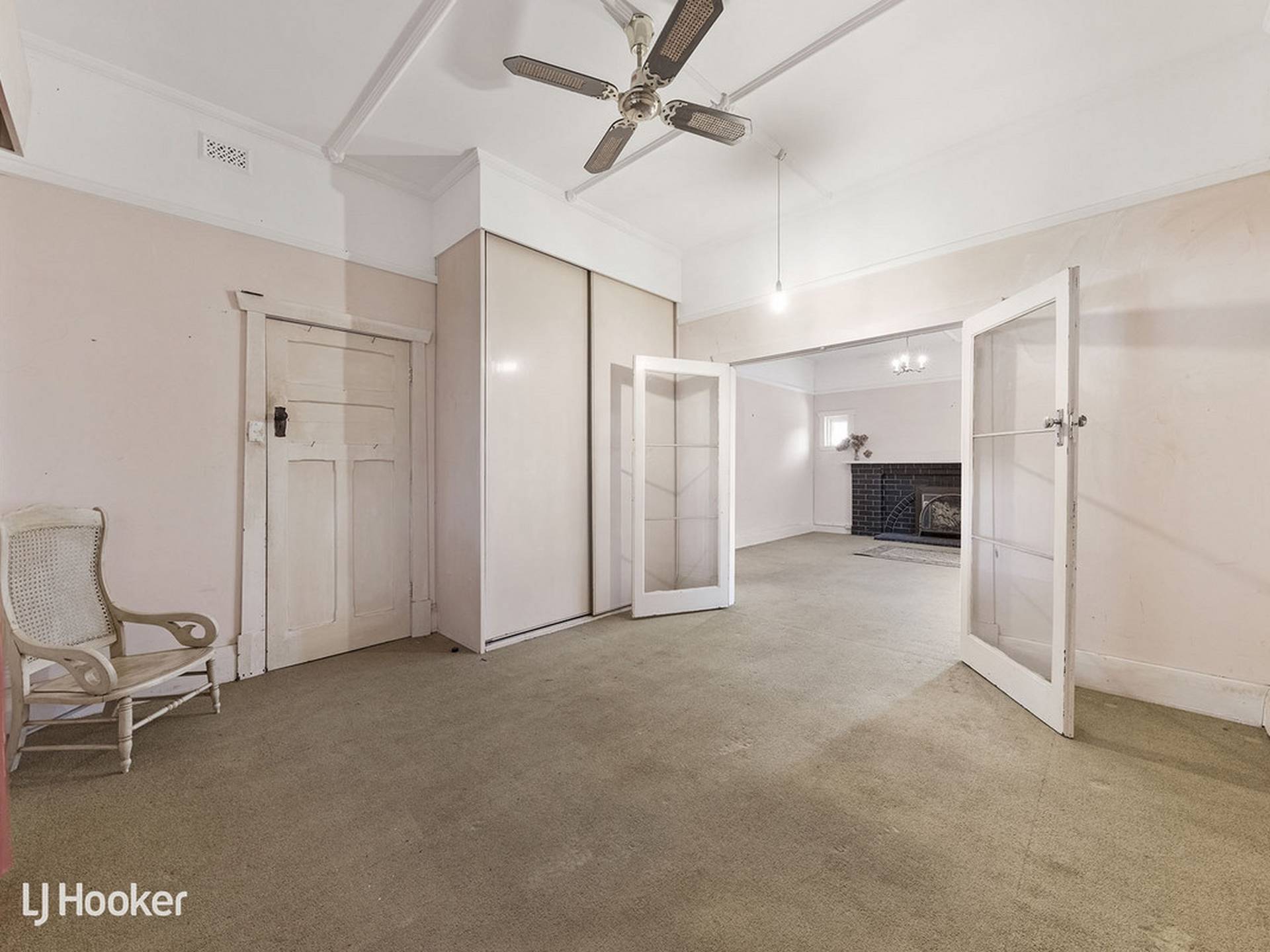 9 Chatsworth Grove, TOORAK GARDENS