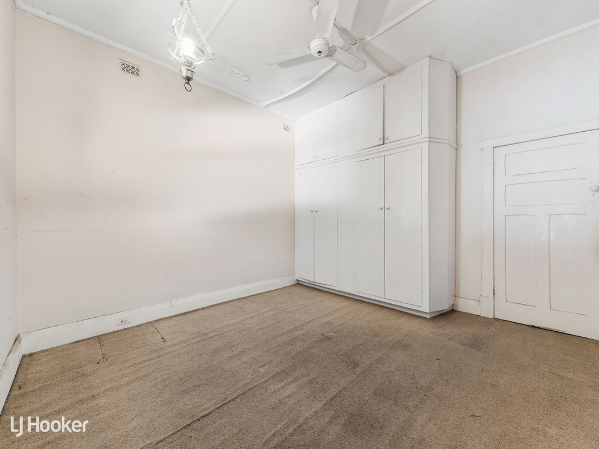 9 Chatsworth Grove, TOORAK GARDENS