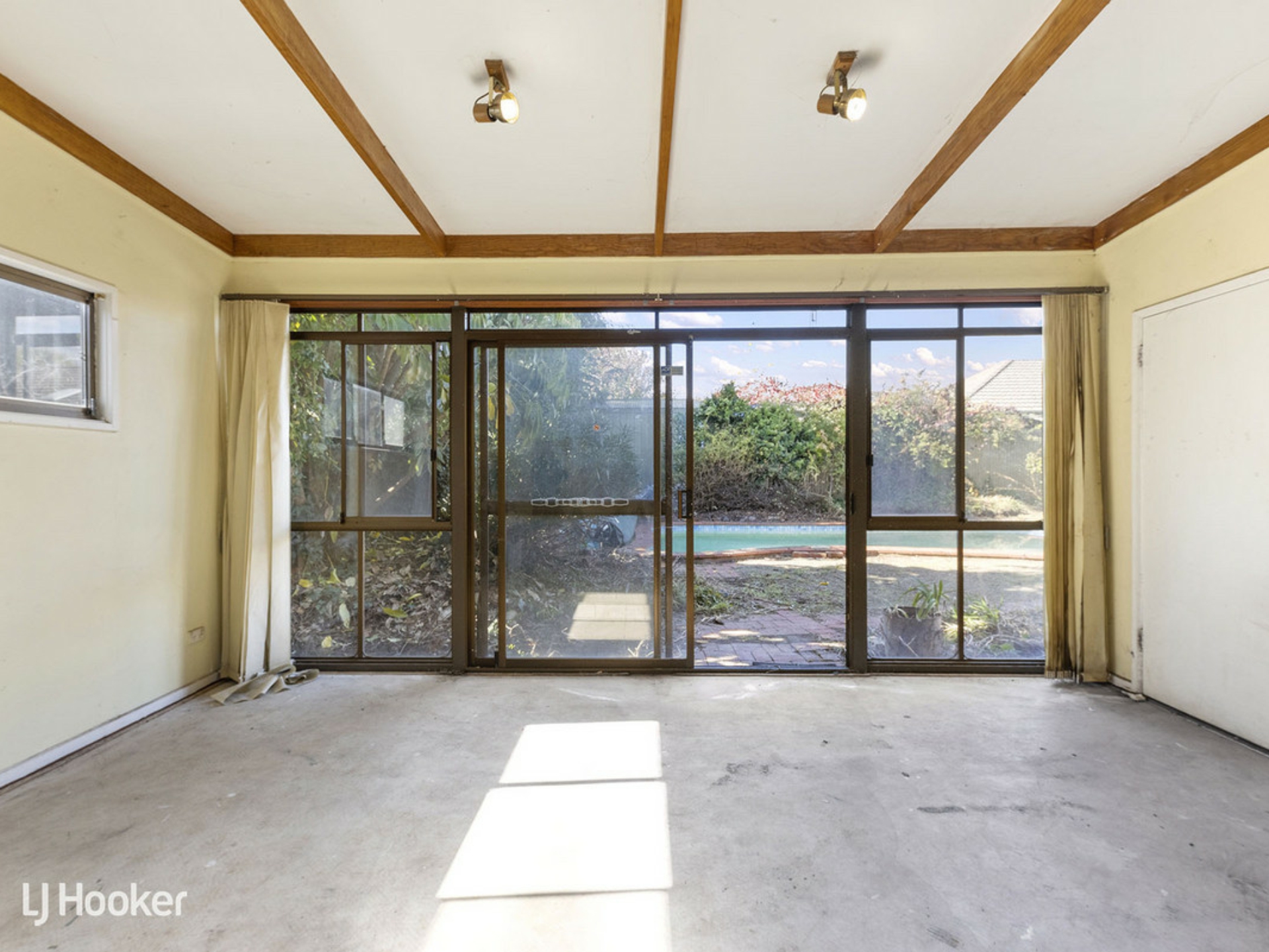 9 Chatsworth Grove, TOORAK GARDENS