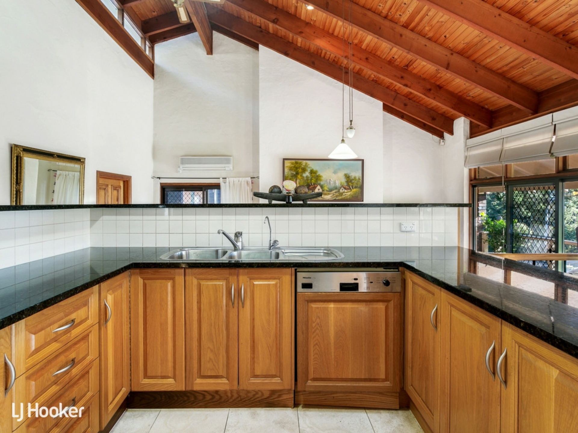 117 Woodland Way, TERINGIE