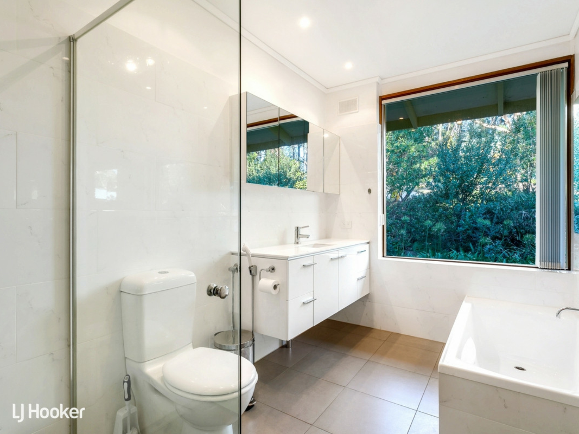 117 Woodland Way, TERINGIE