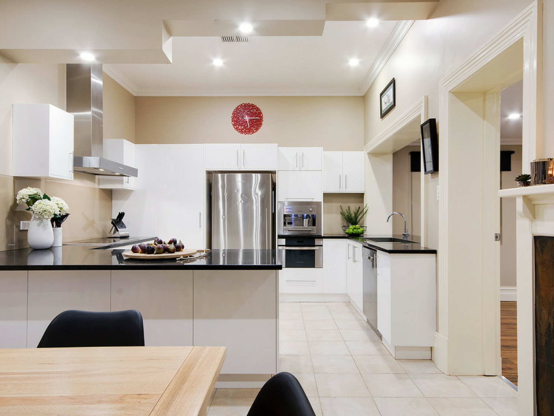 2 Wattlebury Road, LOWER MITCHAM