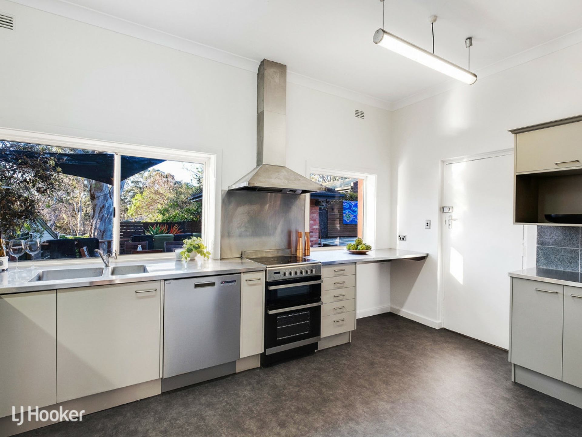 6 Mingara Avenue, STONYFELL
