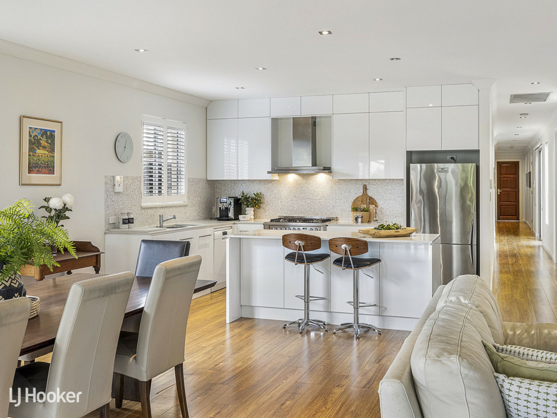 2C Templewood Avenue, MANNINGHAM