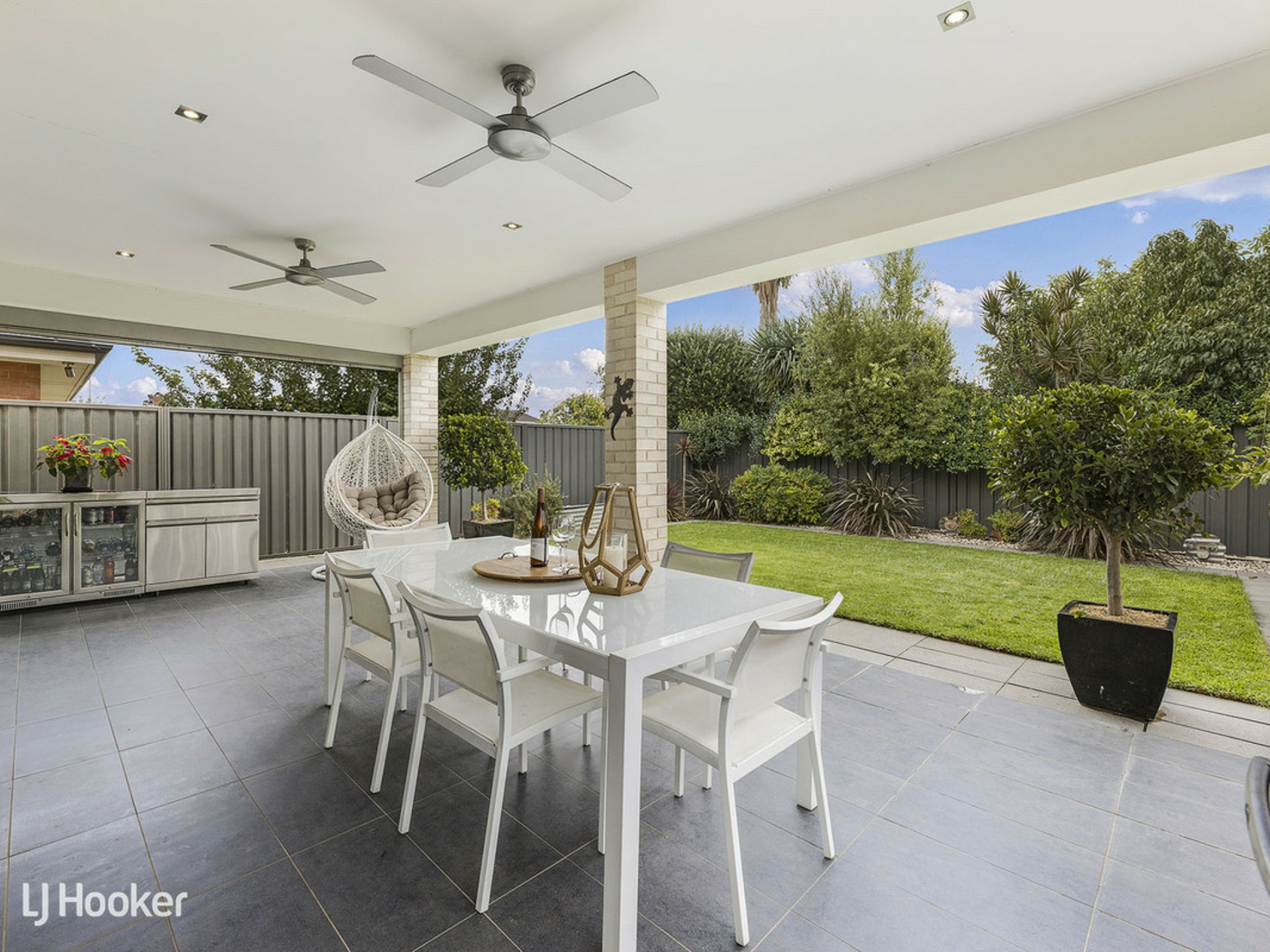 2C Templewood Avenue, MANNINGHAM