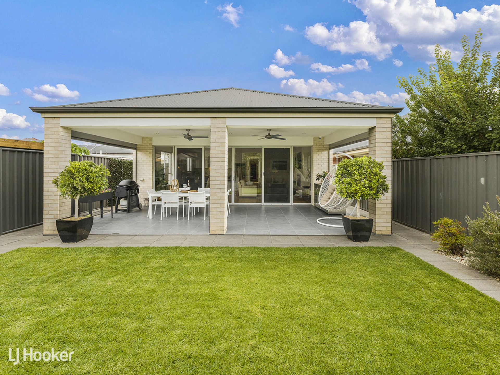 2C Templewood Avenue, MANNINGHAM