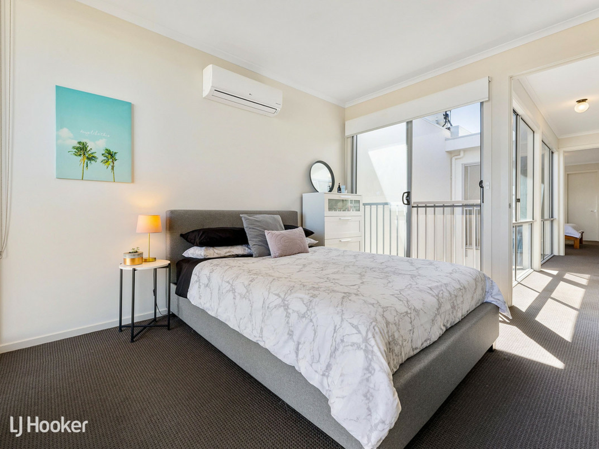 16 Tiara Street, LIGHTSVIEW