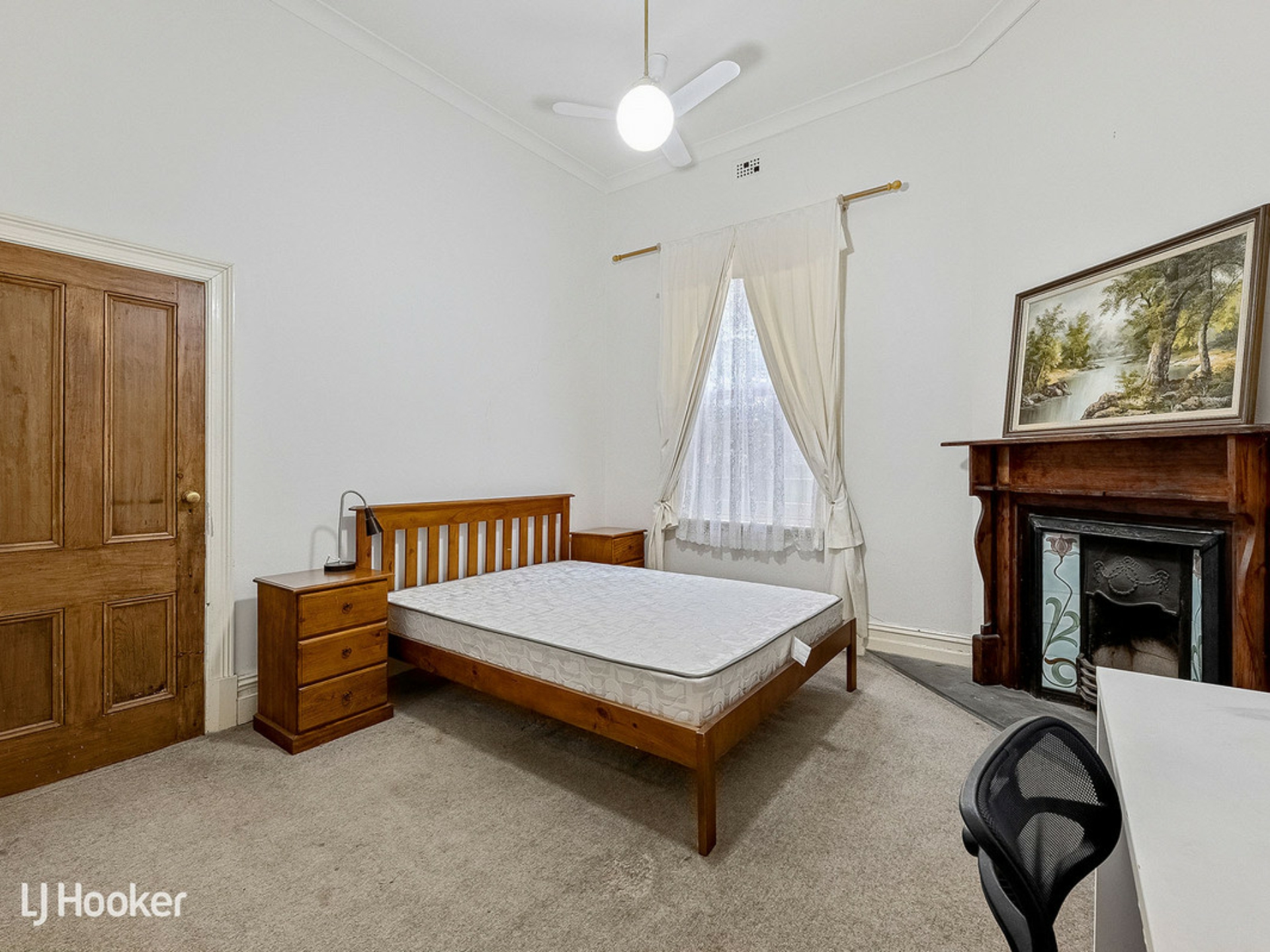 175 Cross Road, WESTBOURNE PARK