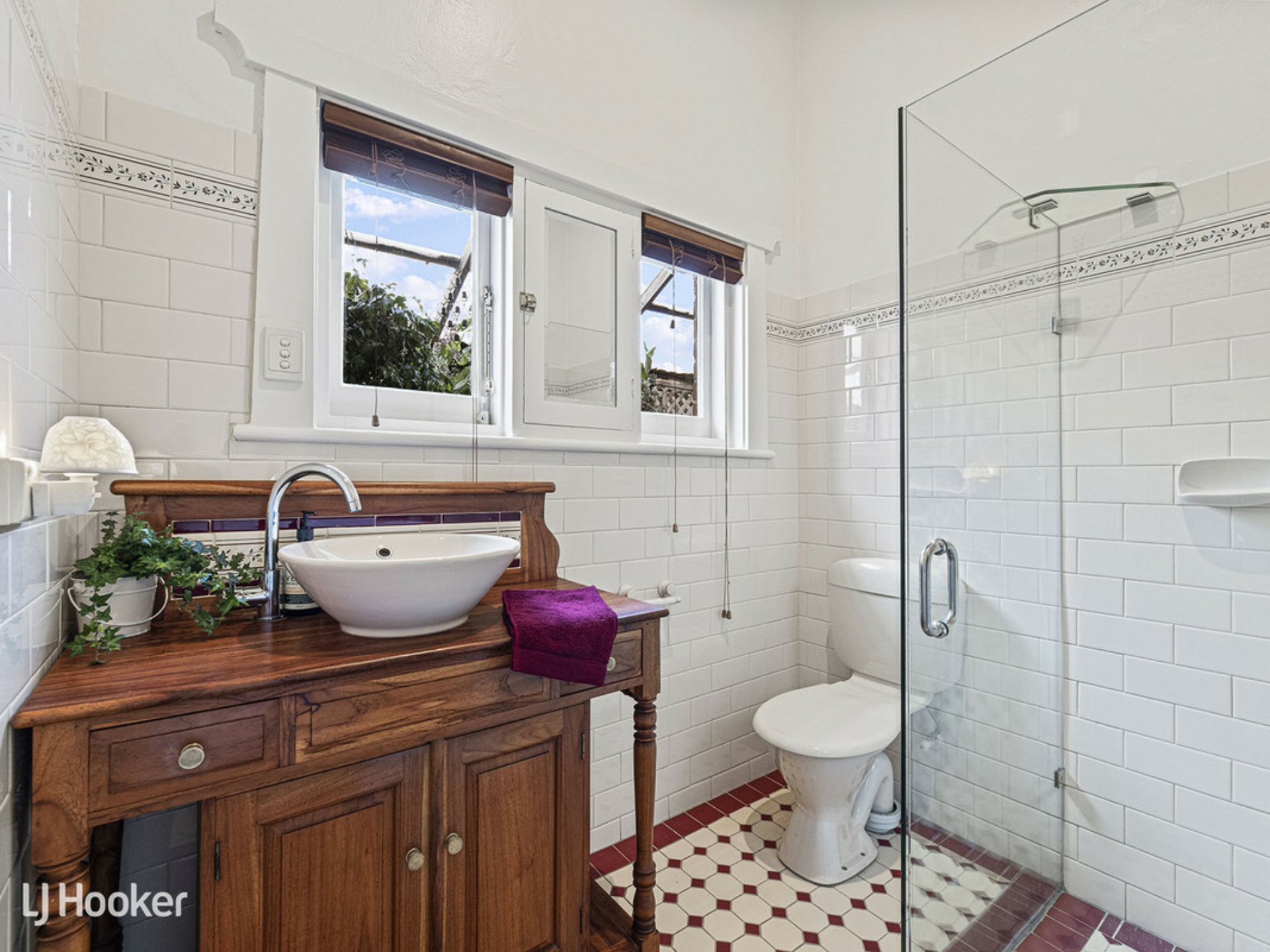 107 Third Avenue, JOSLIN
