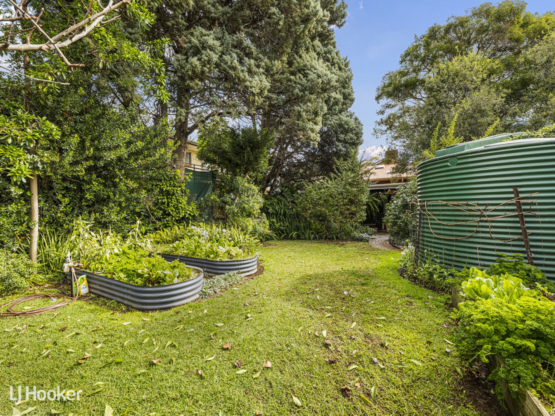 107 Third Avenue, JOSLIN