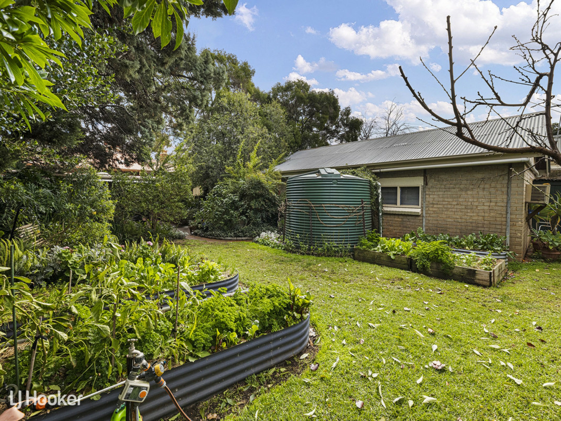 107 Third Avenue, JOSLIN