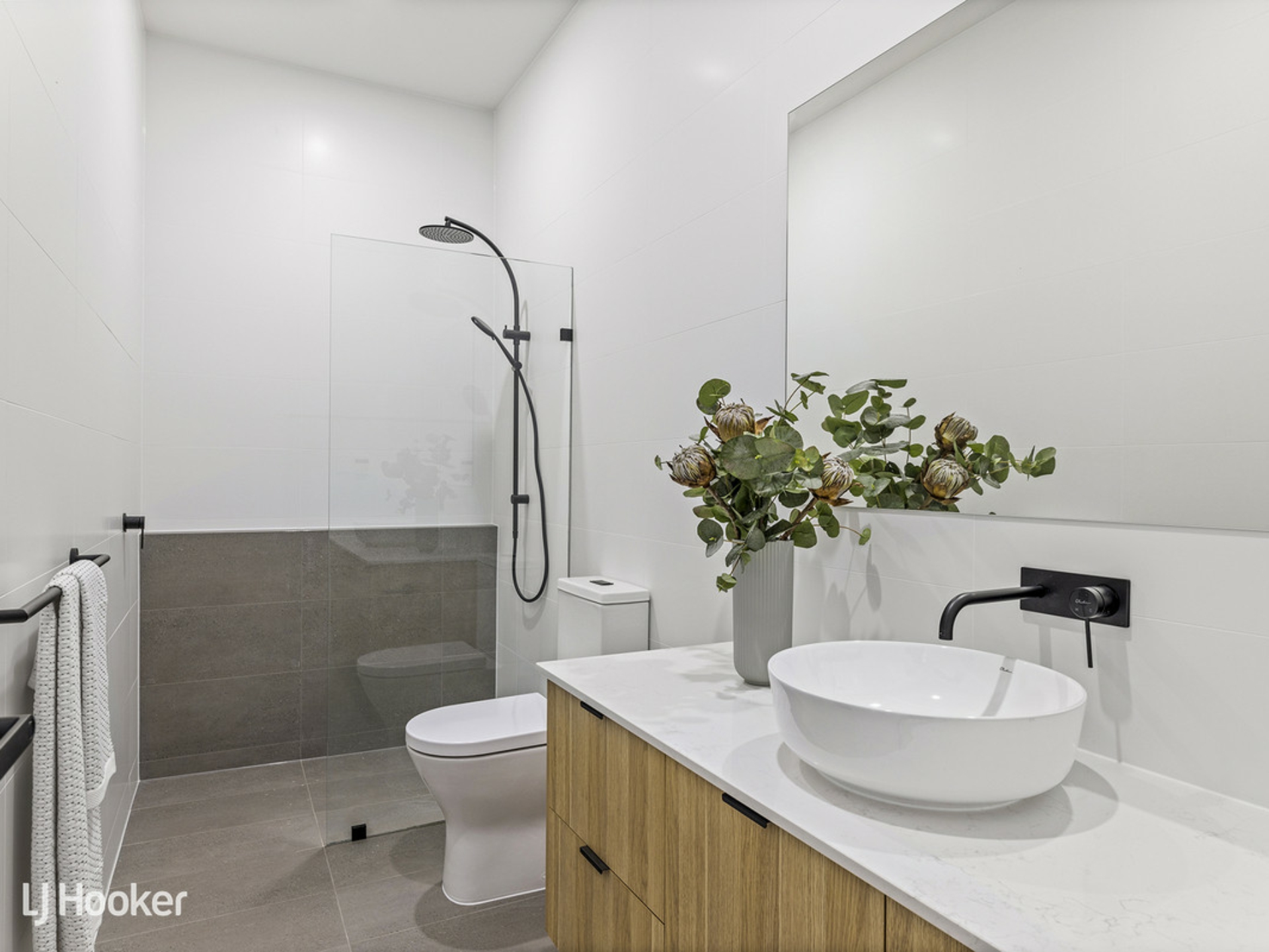 15B South Street, HECTORVILLE