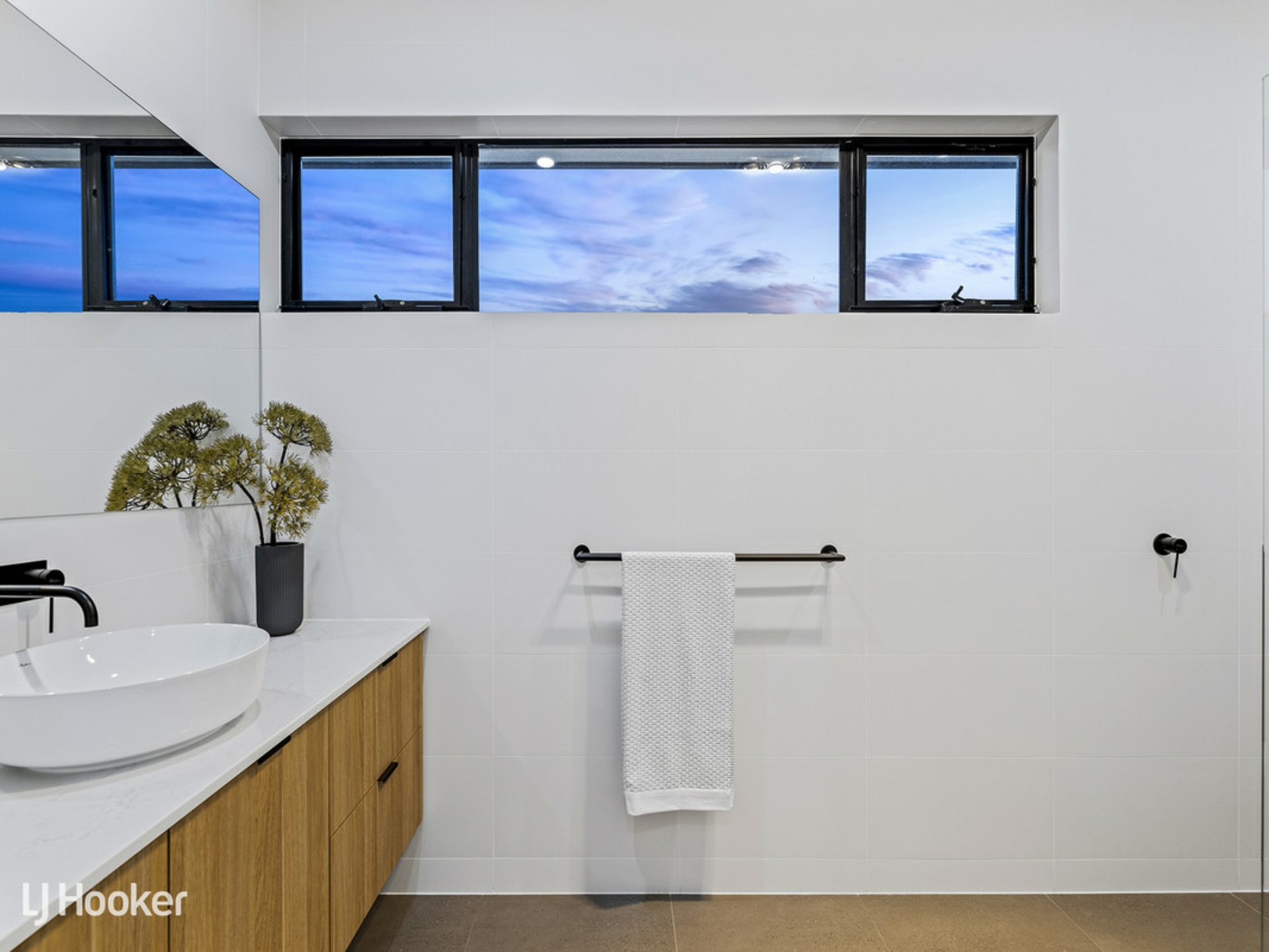 15B South Street, HECTORVILLE