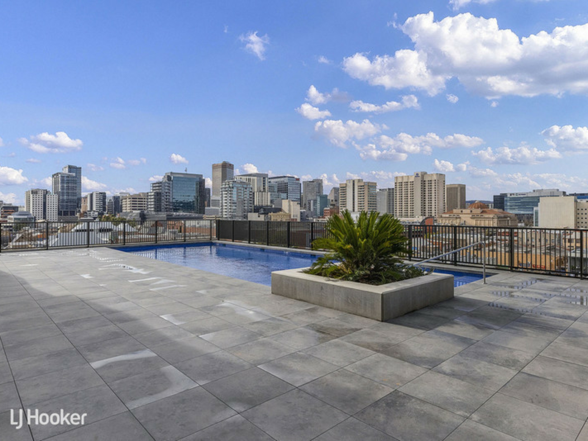 1702/156 Wright Street, ADELAIDE