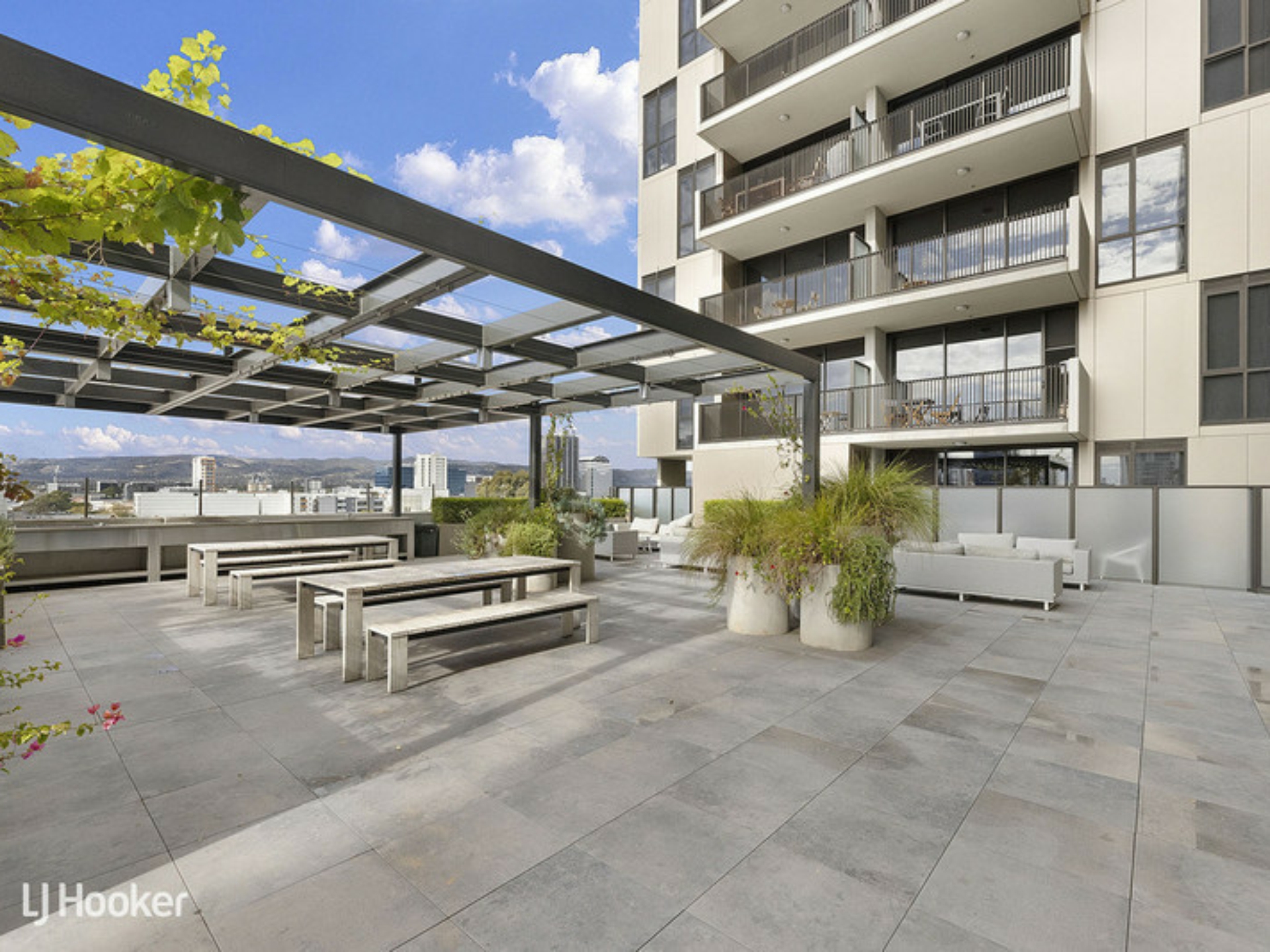 1702/156 Wright Street, ADELAIDE