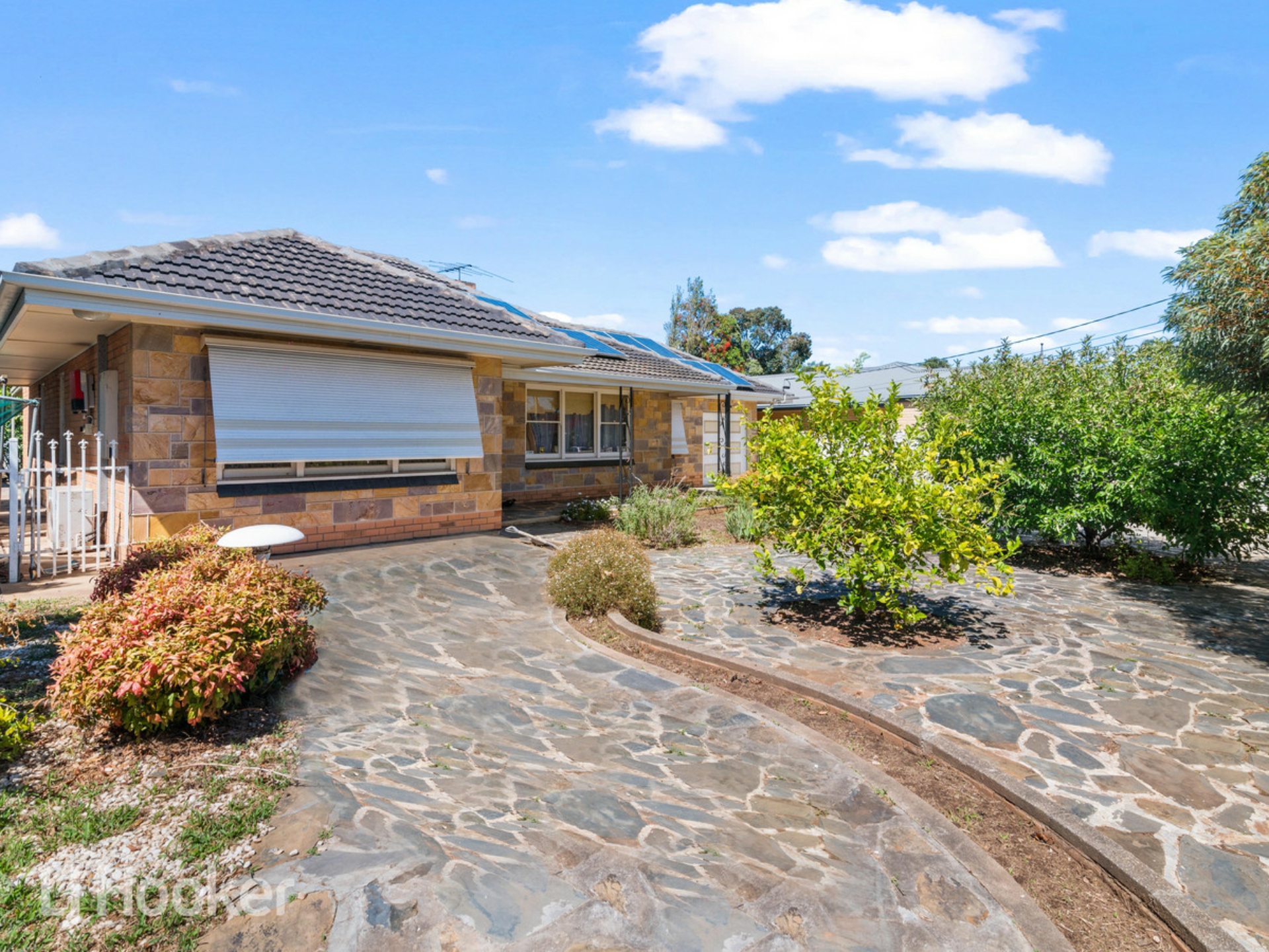 78 Cresdee Road Campbelltown SA