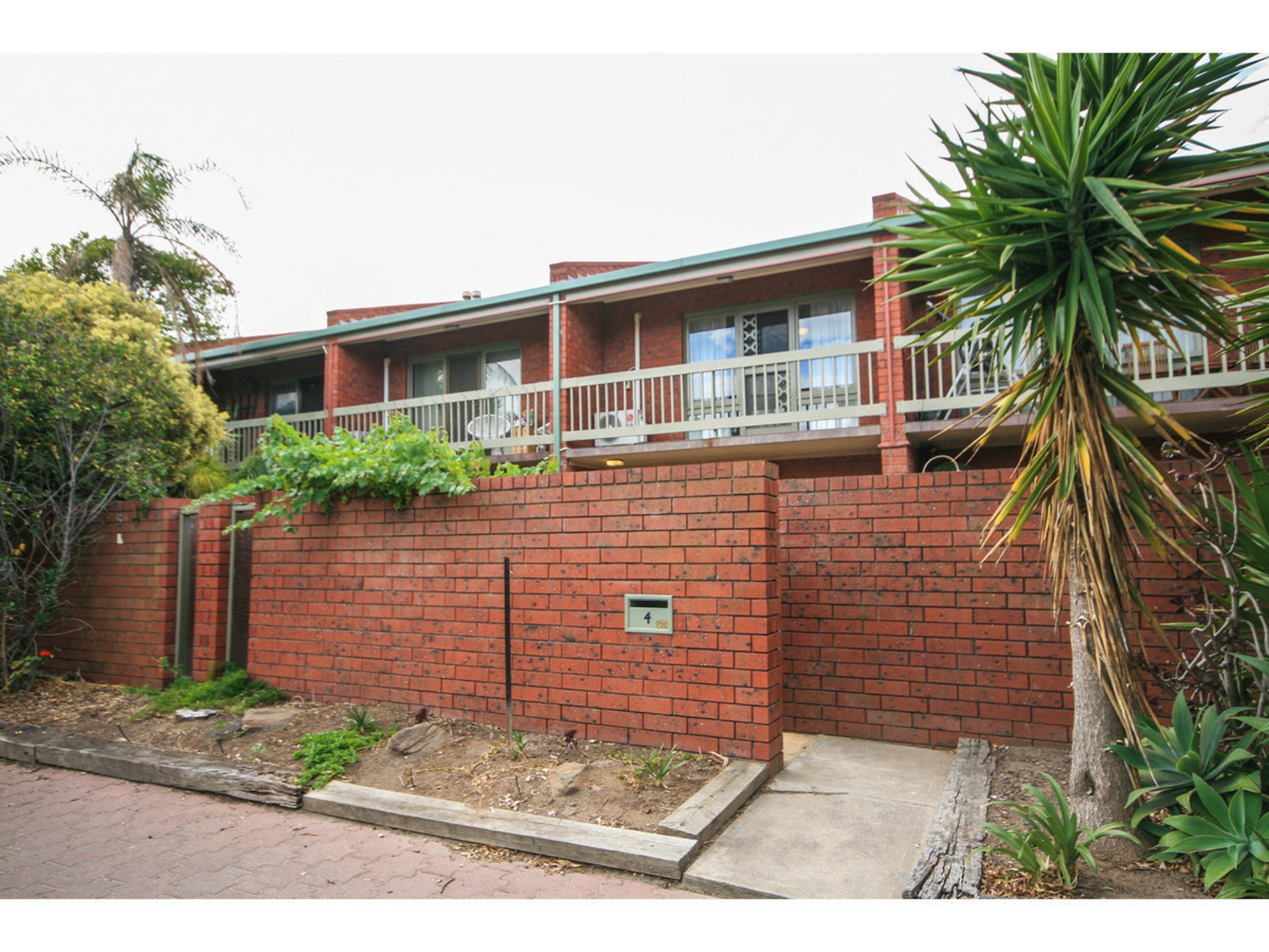 4/56 Jetty Road, BRIGHTON