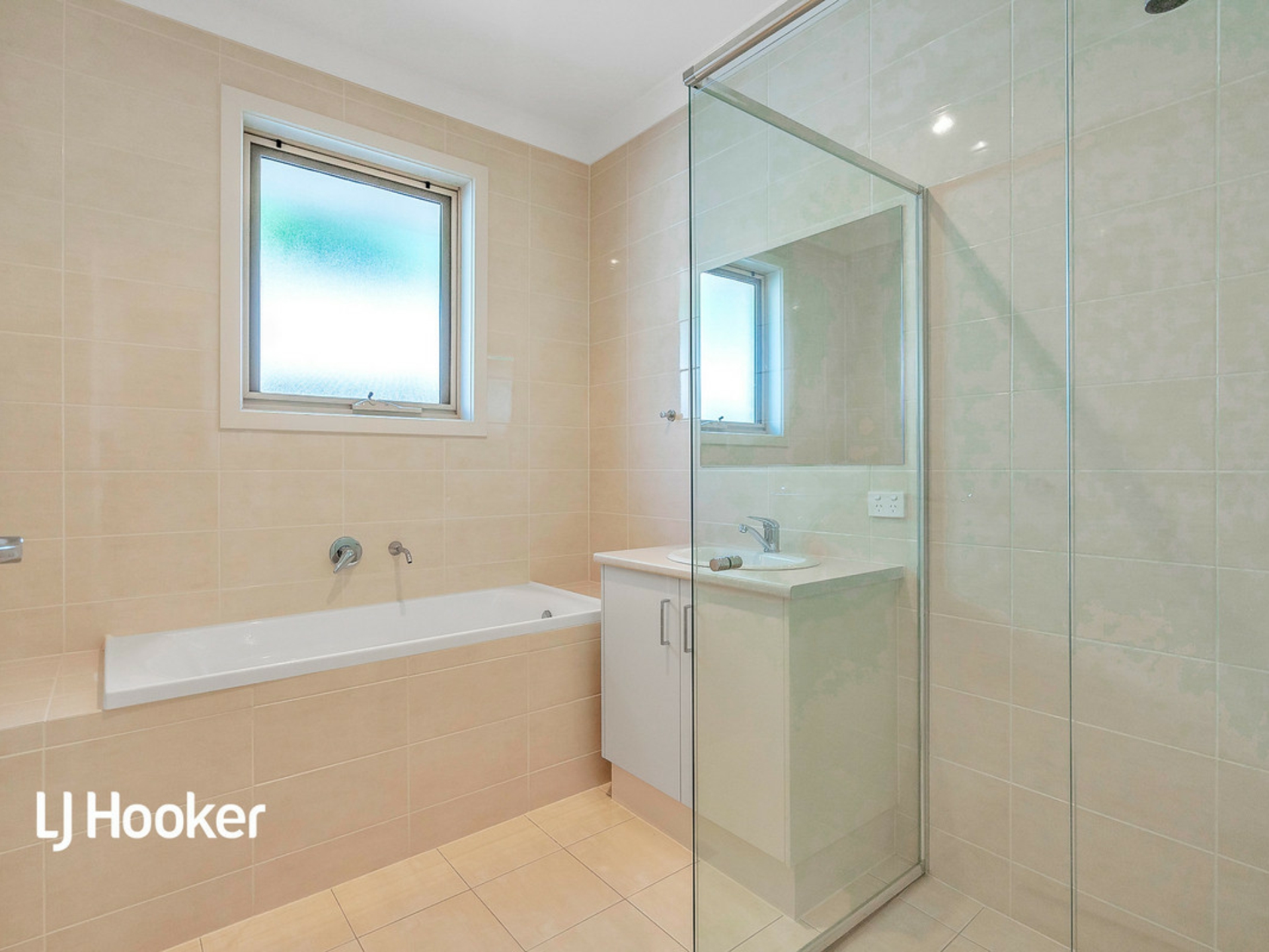 54B Silkes Road, PARADISE