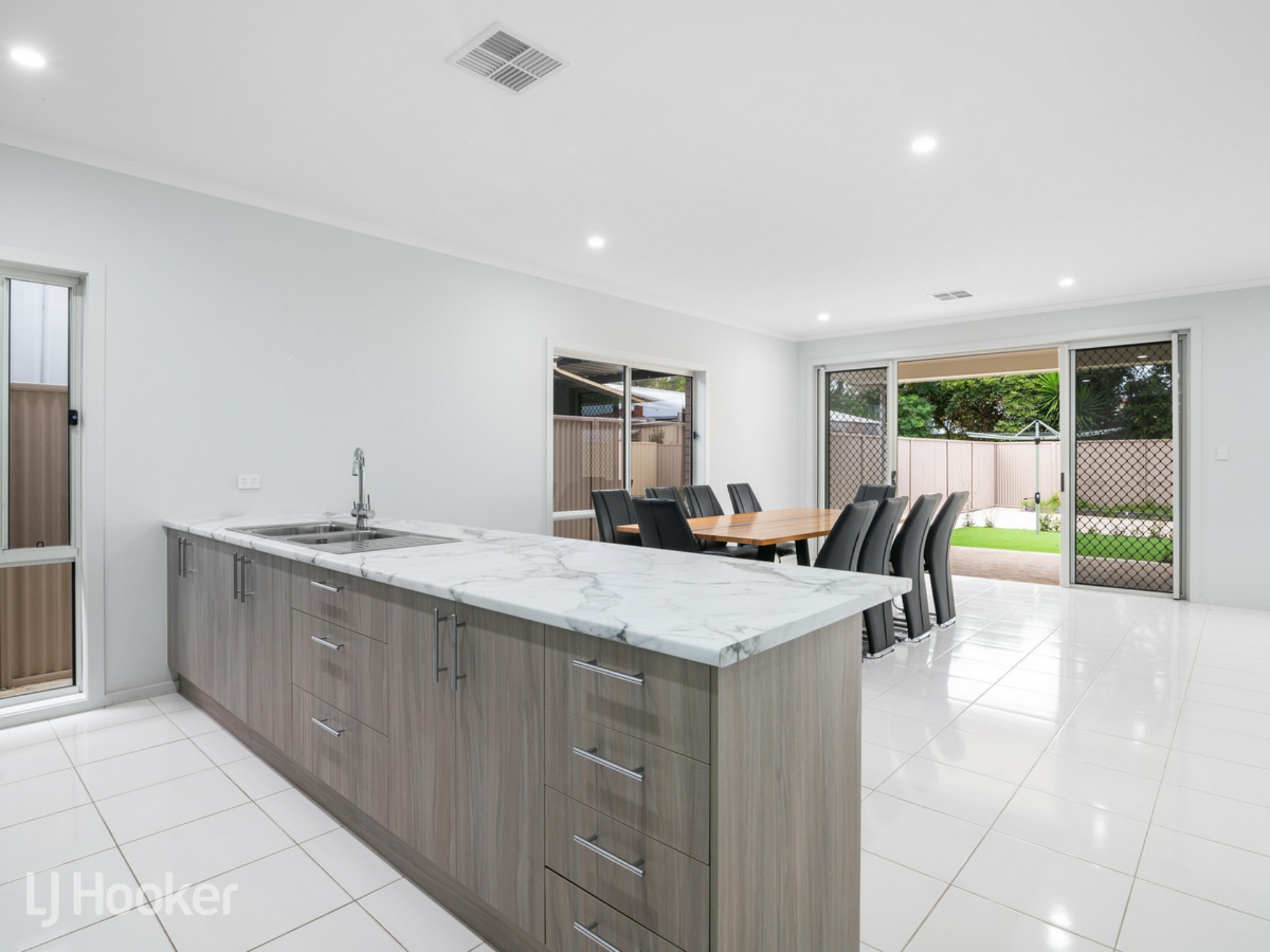 11 Chapman Road, WOODVILLE GARDENS