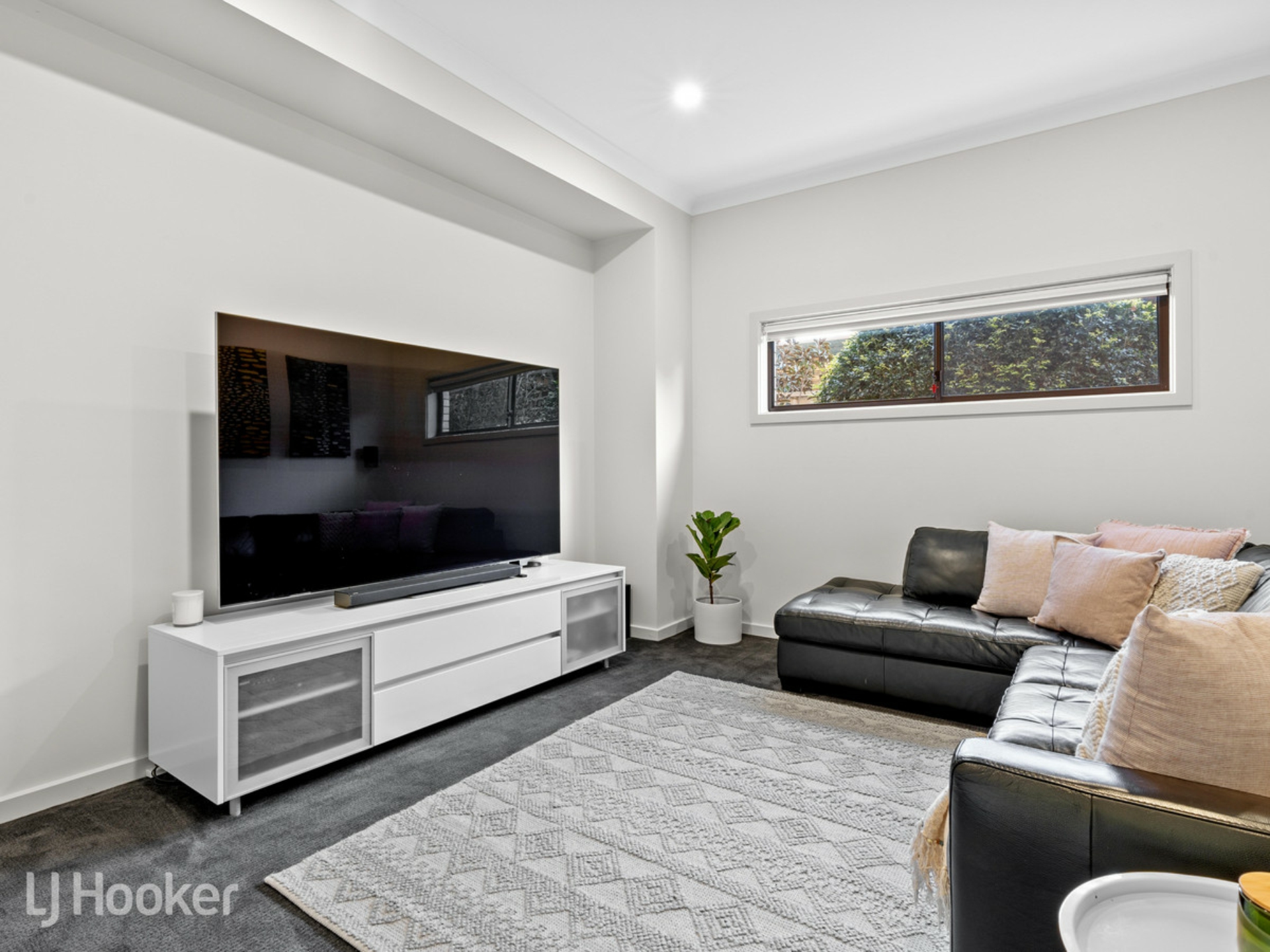 56 Green Street, ST MORRIS