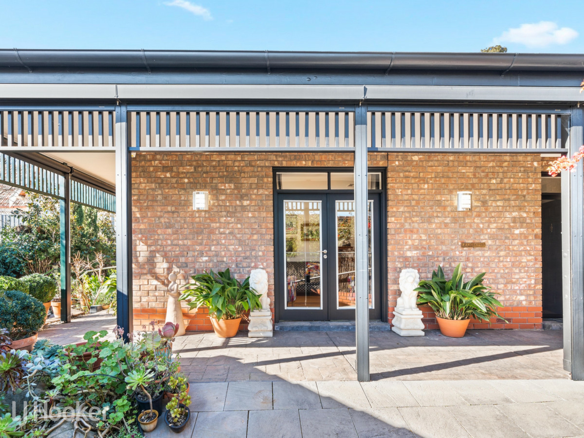 2/10A Gilles Road, GLEN OSMOND