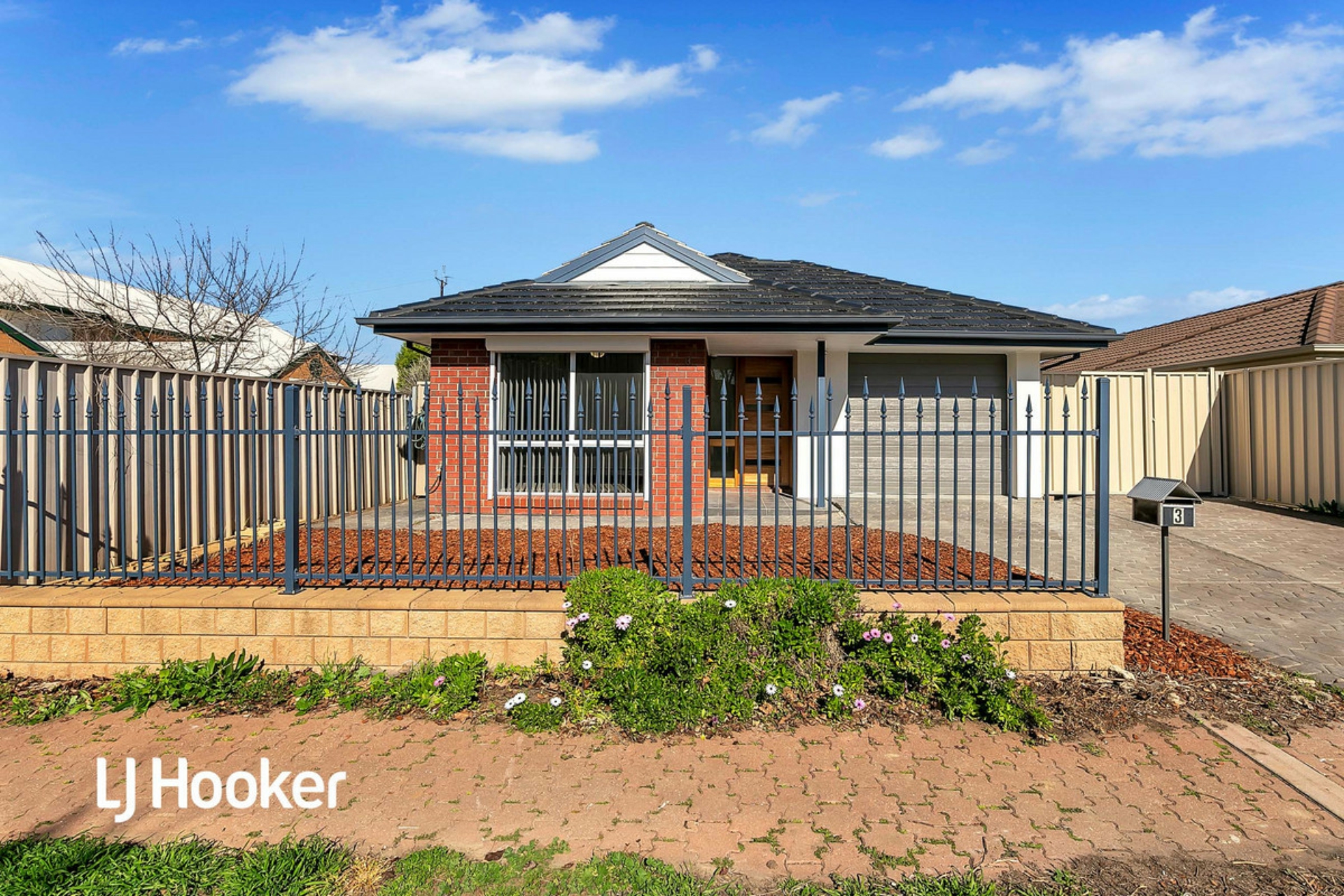 3 Hampton Drive, OAKDEN