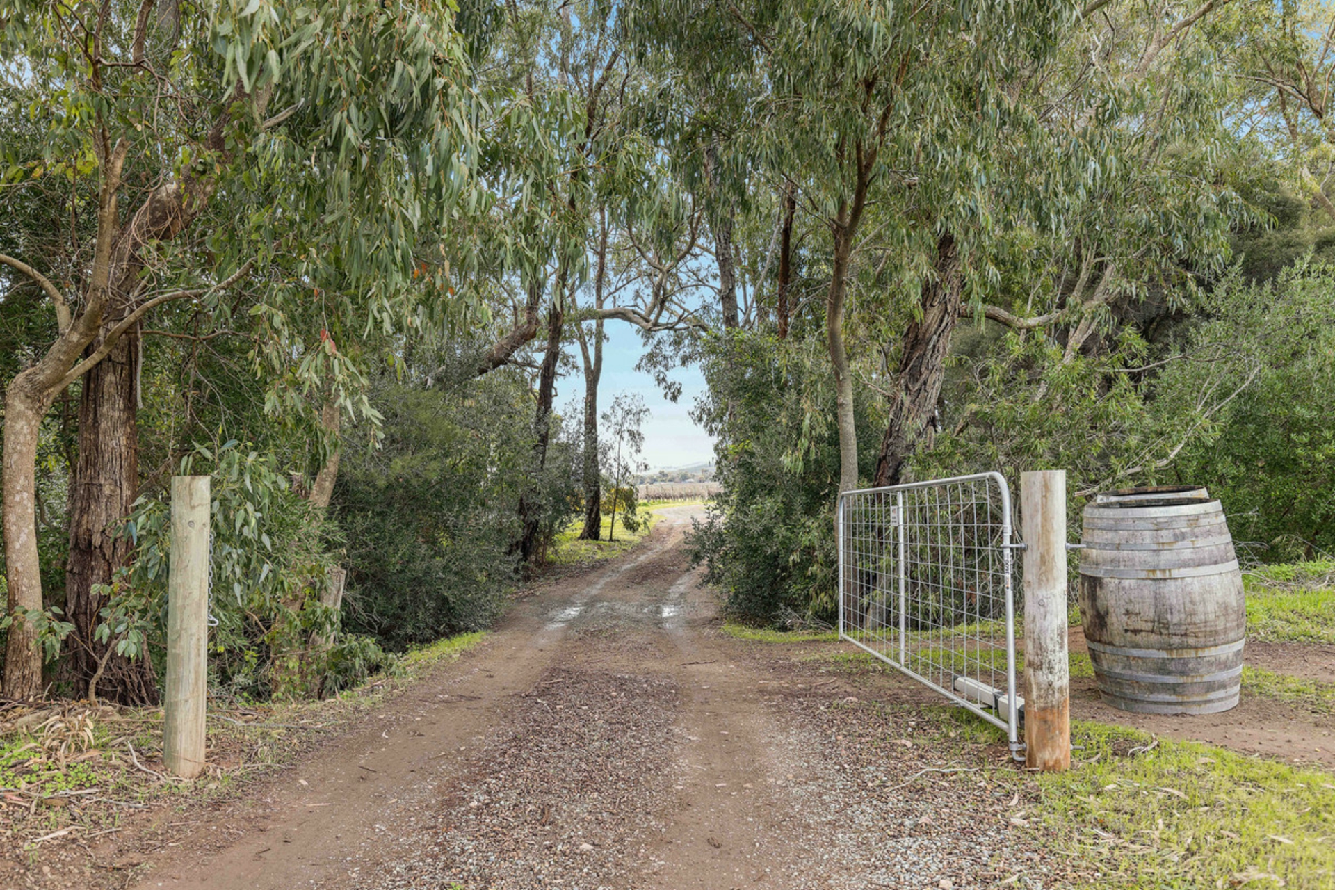 3737 Main South Road, SELLICKS HILL