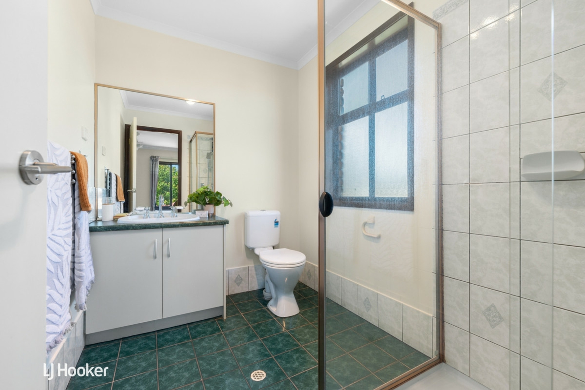28 Benthall Avenue, OAKDEN