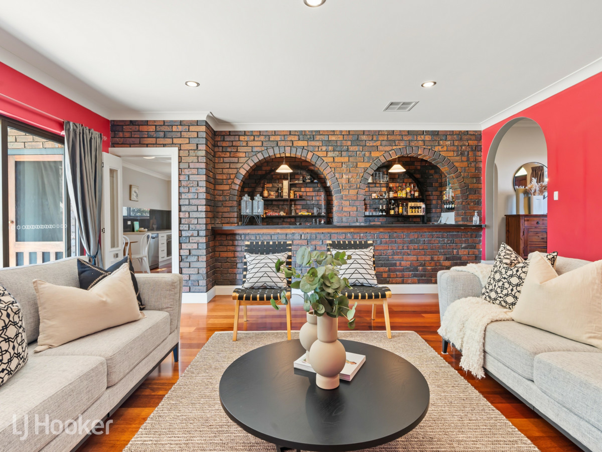 31 Landscape Crescent, HIGHBURY
