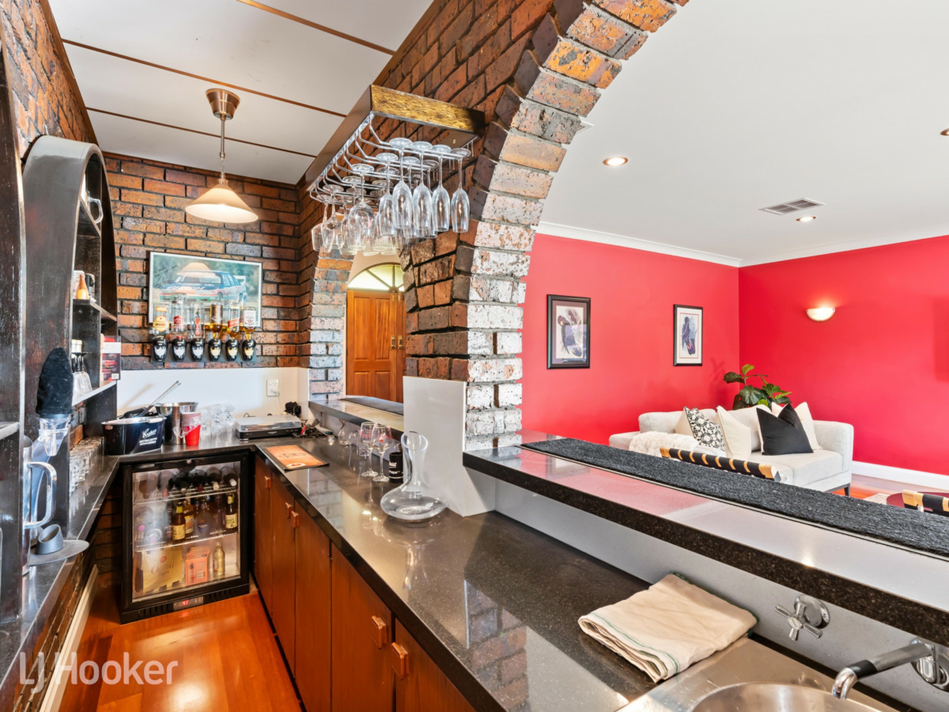 31 Landscape Crescent, HIGHBURY