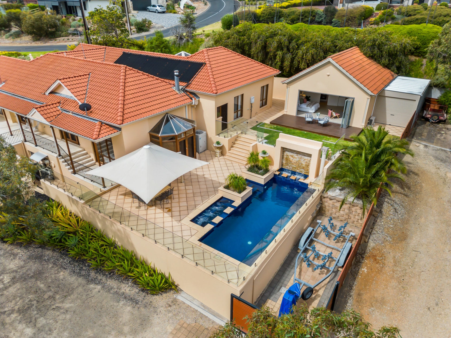28 Port Lincoln Boulevard, PASADENA