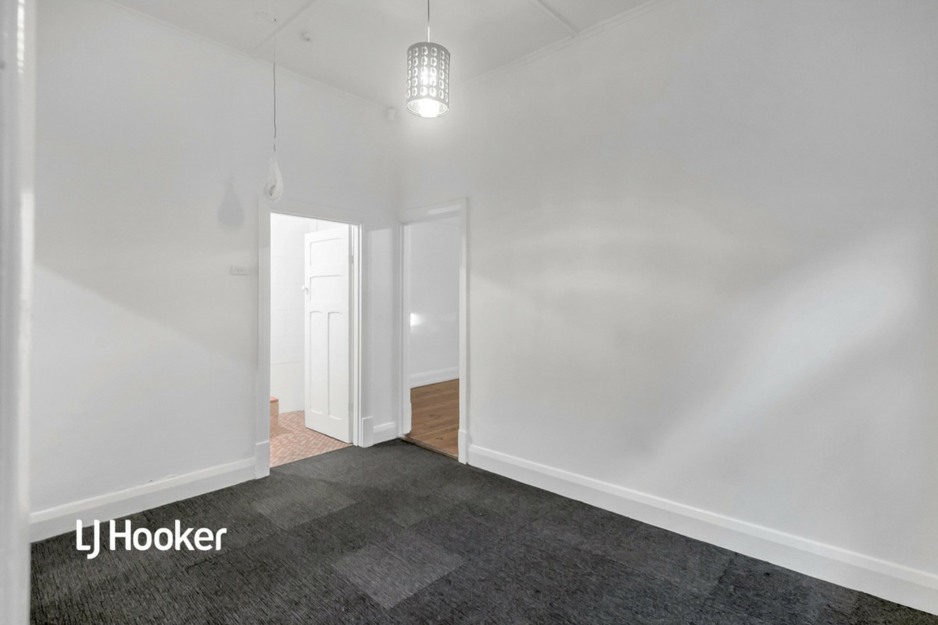 16 Dequetteville Terrace, KENT TOWN