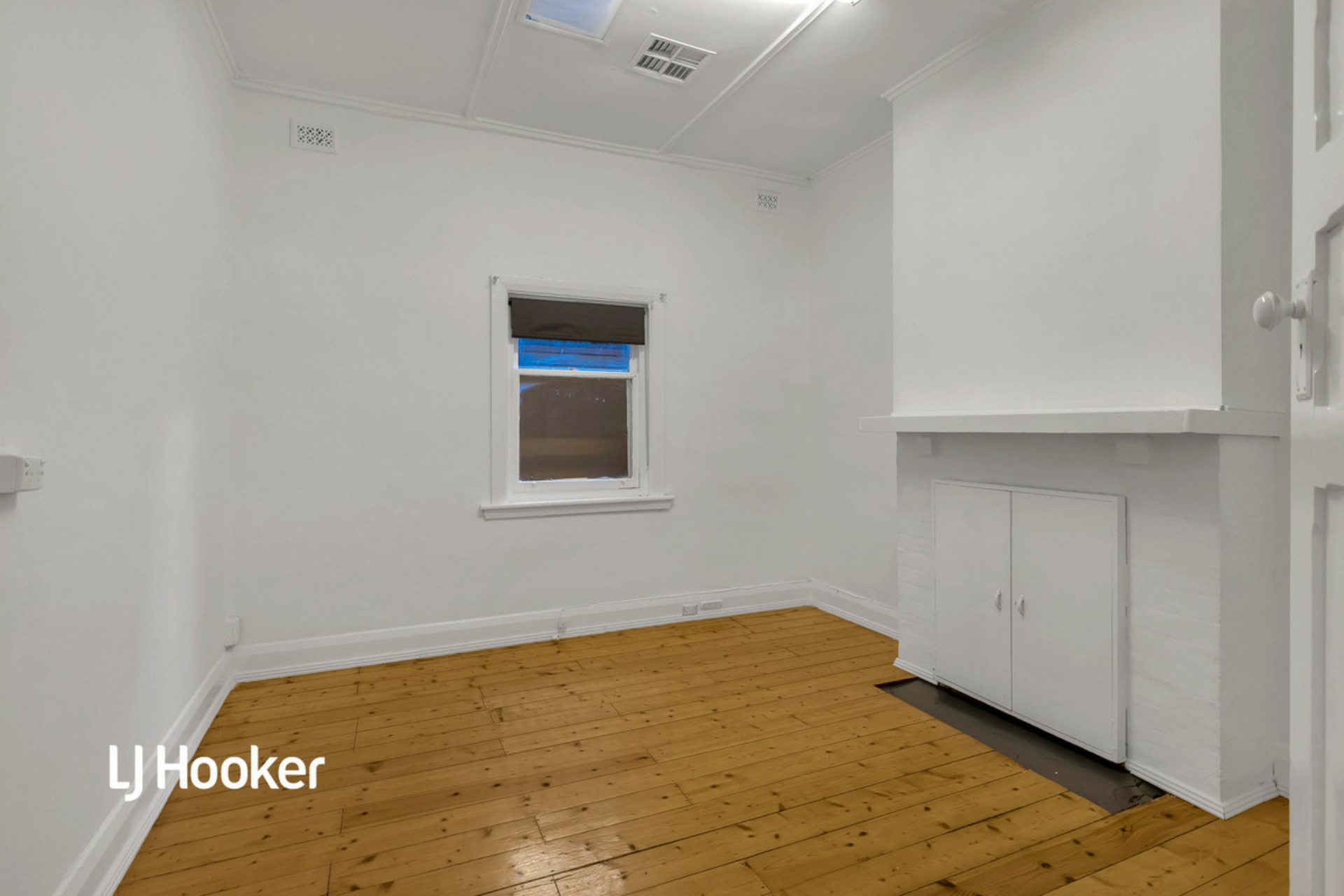 16 Dequetteville Terrace, KENT TOWN