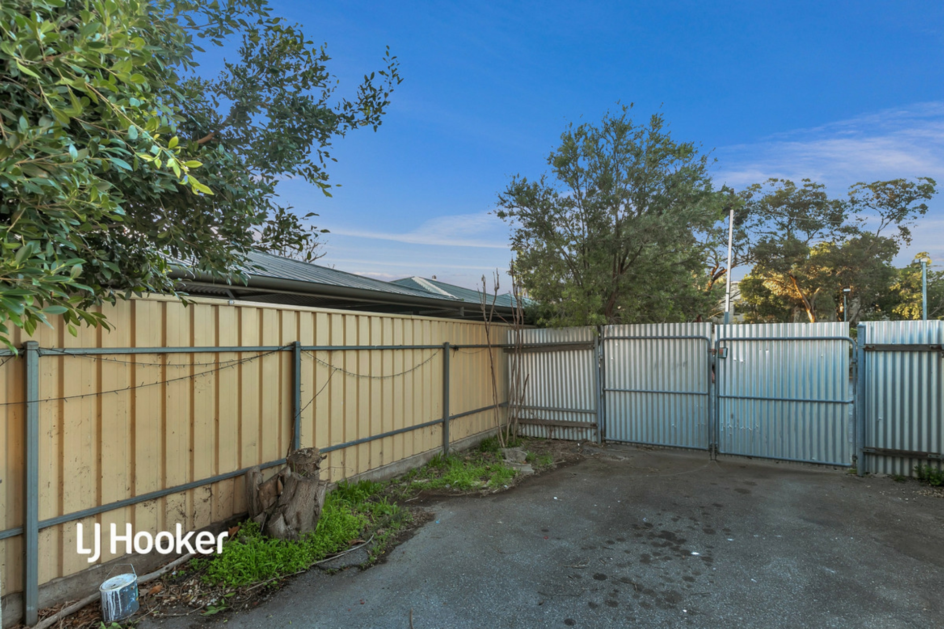 16 Dequetteville Terrace, KENT TOWN