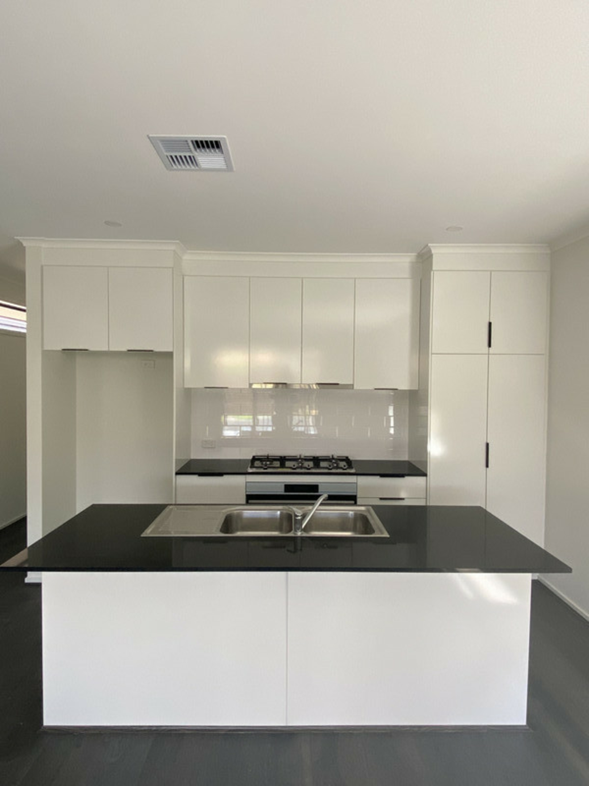 5a Bolton Avenue, DEVON PARK