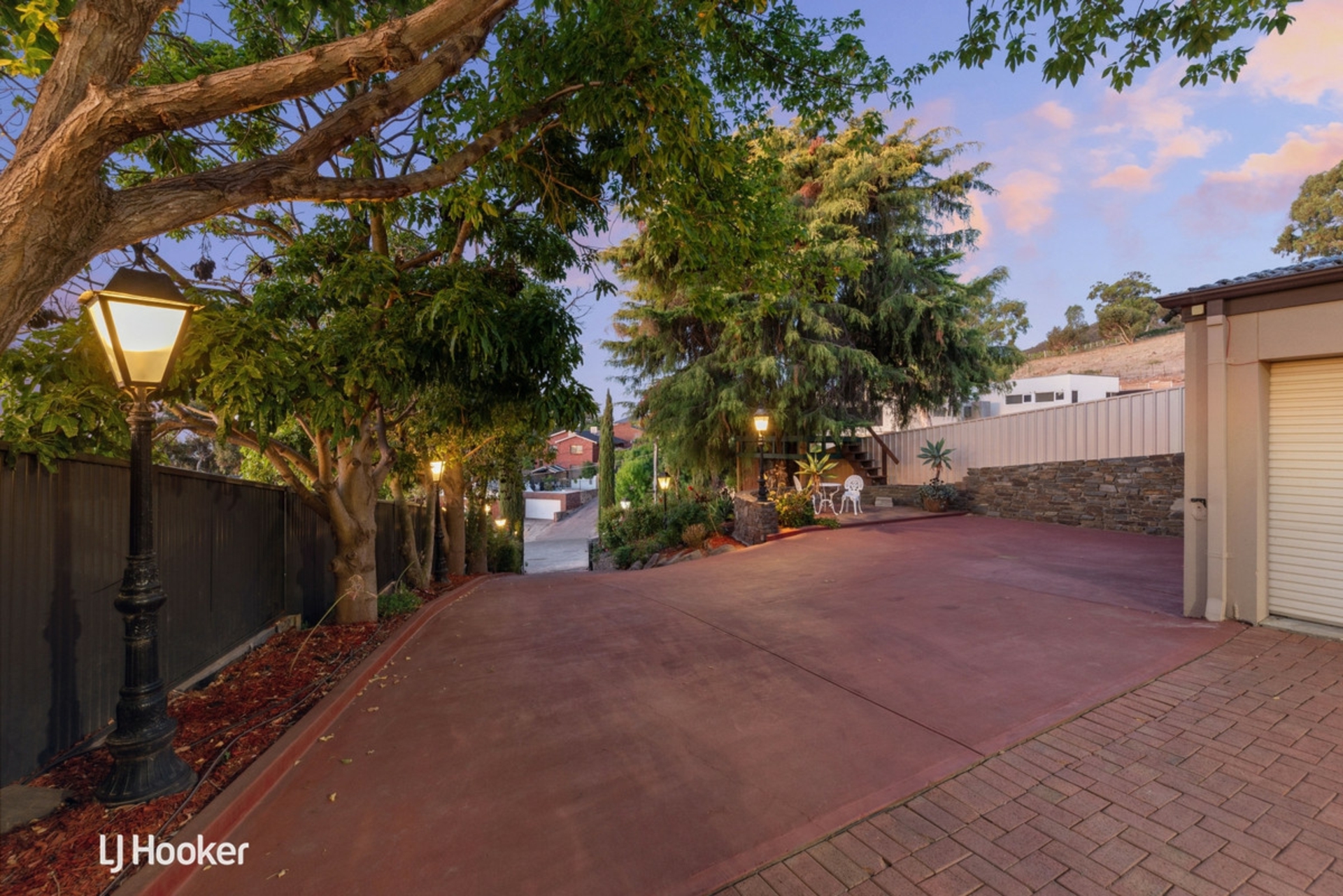 5 Heyes Court, ROSTREVOR