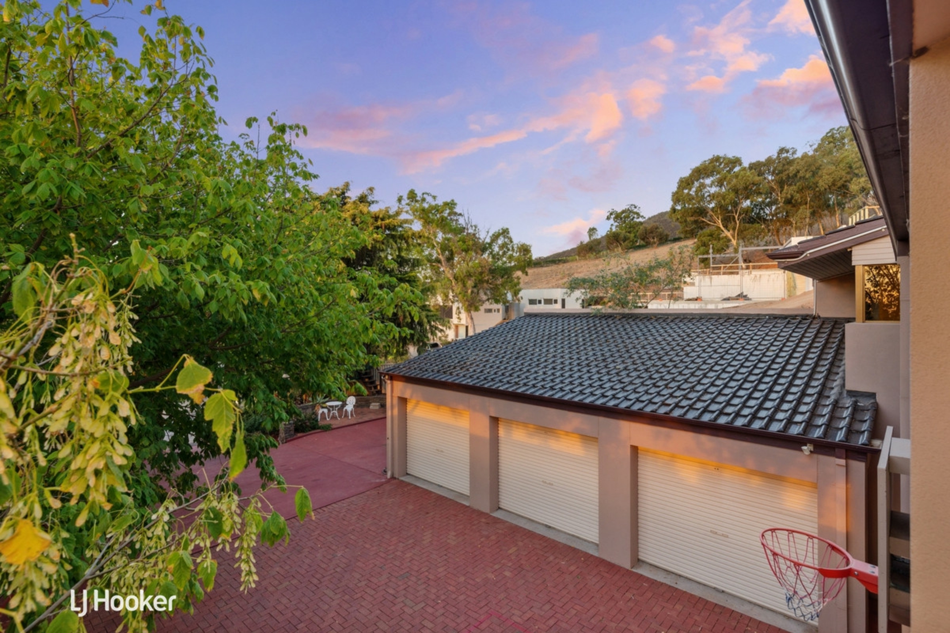 5 Heyes Court, ROSTREVOR