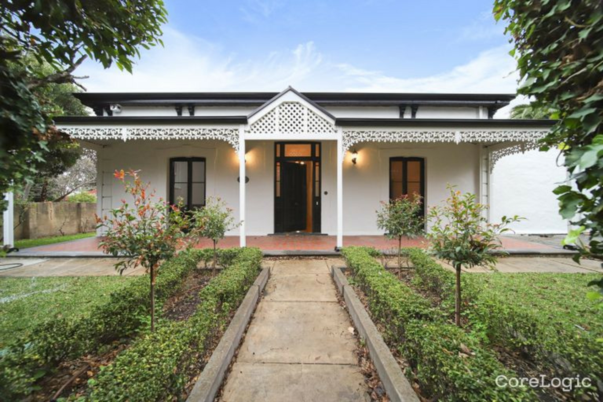 36 Sixth Avenue St Peters SA