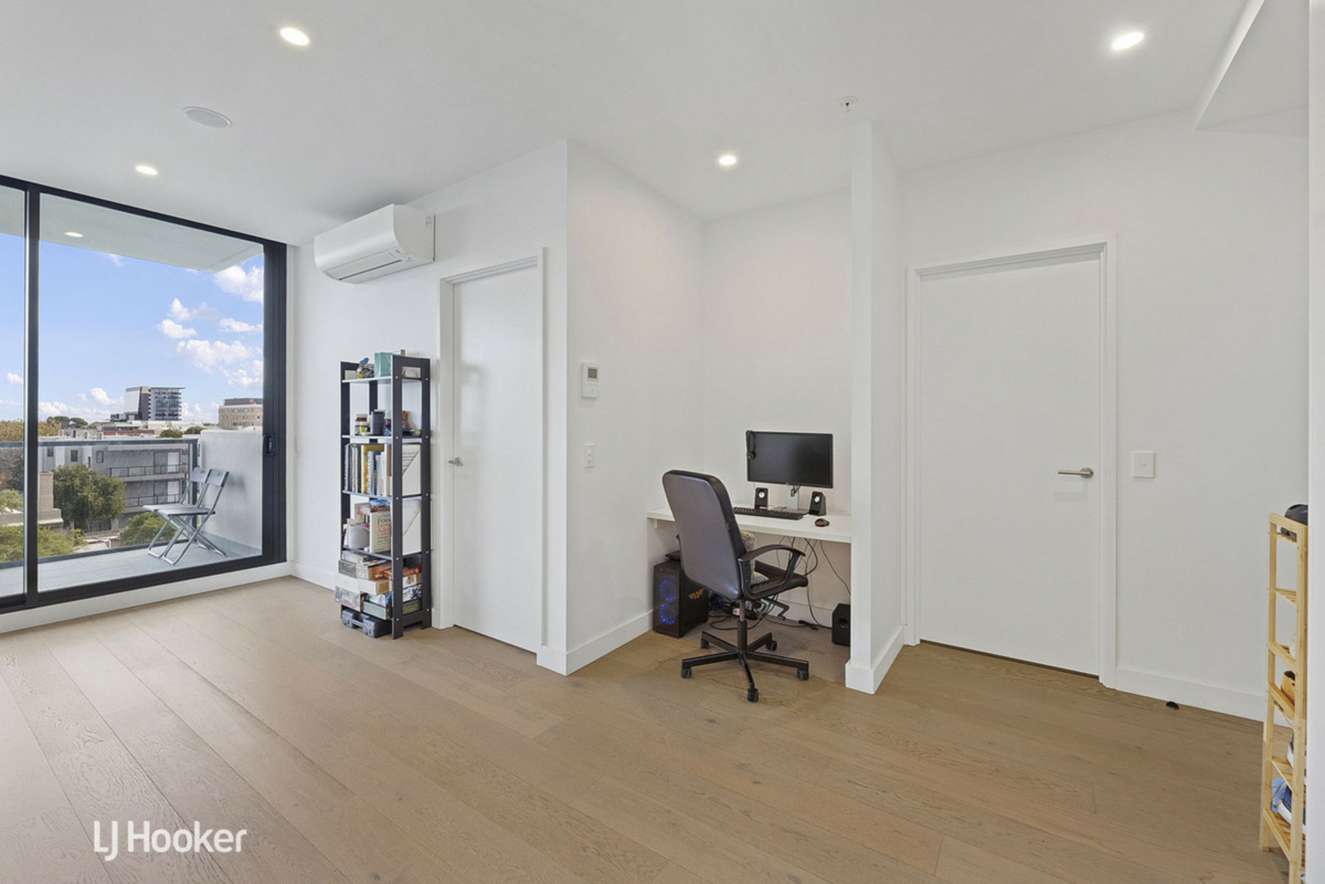 301/156 Wright Street, ADELAIDE