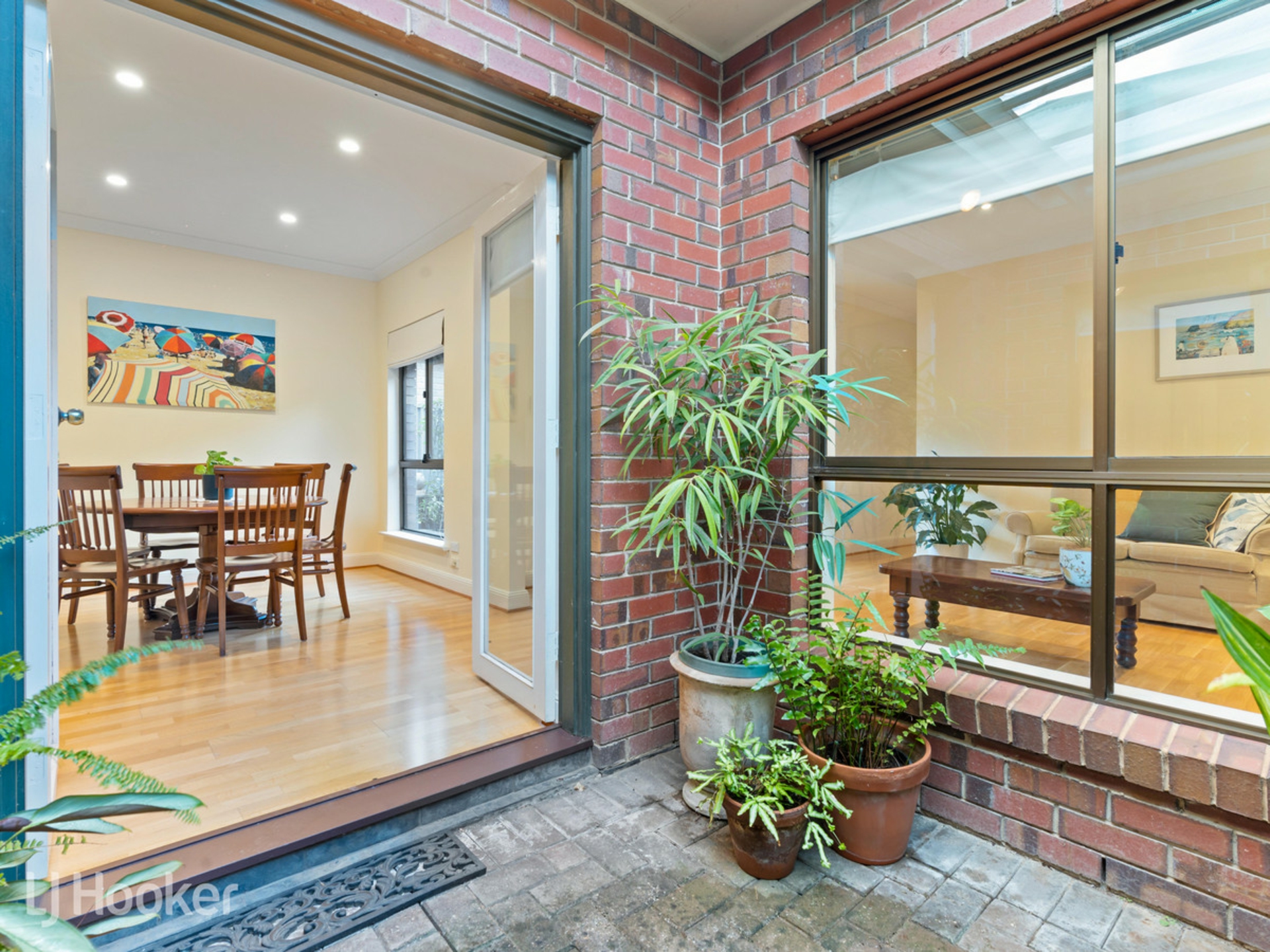 2/9 Ellerslie Street, KENSINGTON GARDENS