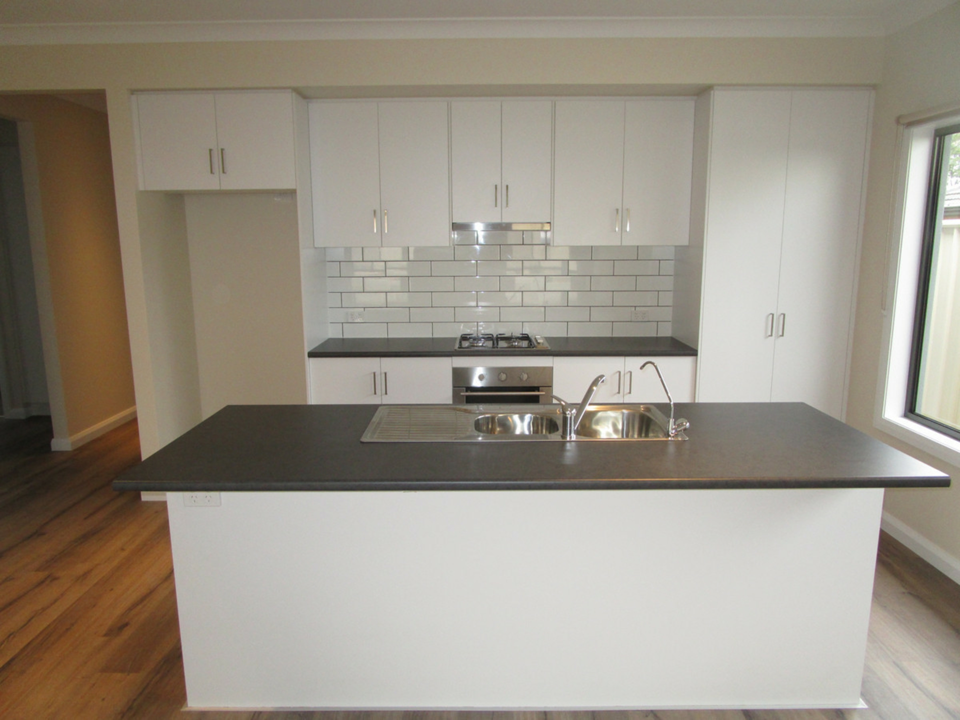 8A Zircon Crescent, HIGHBURY