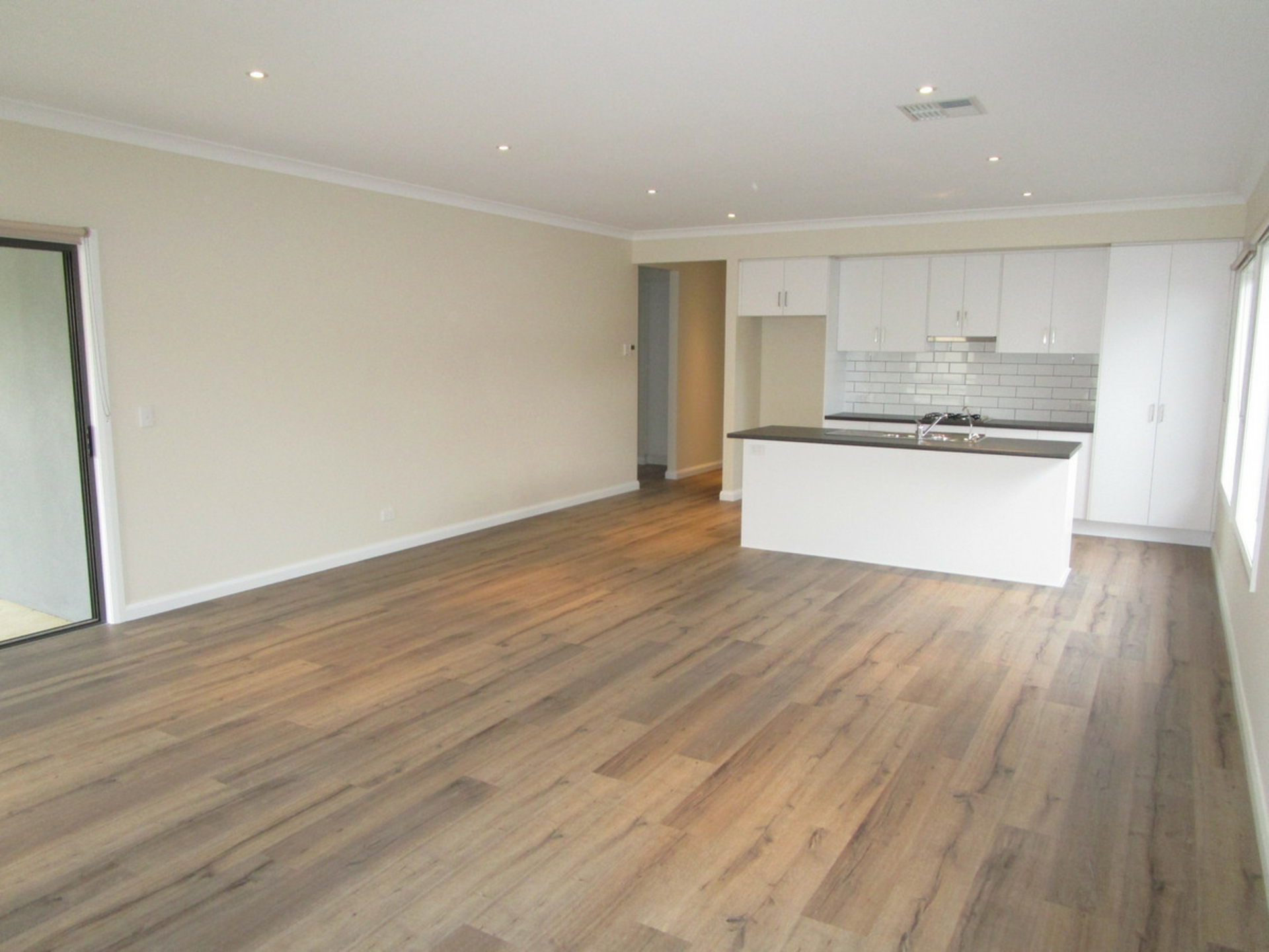 8A Zircon Crescent, HIGHBURY