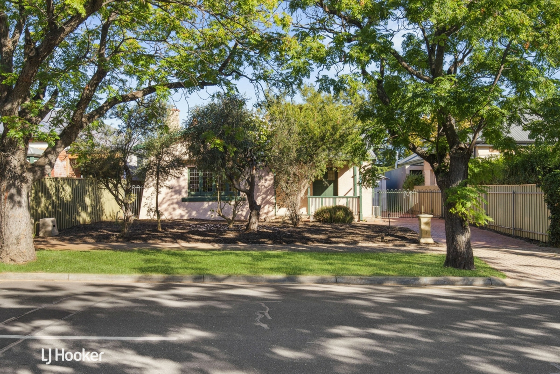 10 Bevington Road, Glenunga
