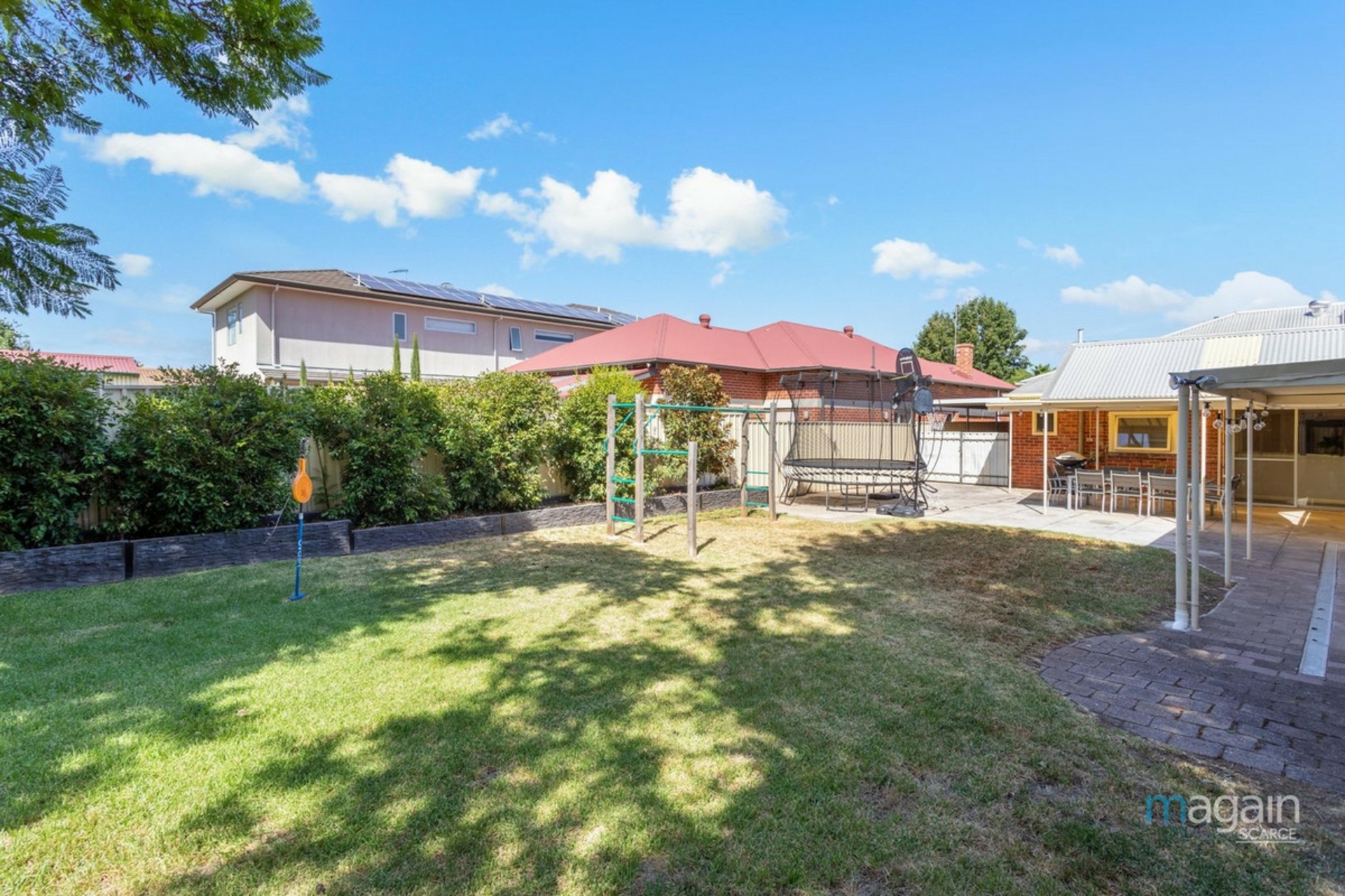 40 Gardiner Avenue, ST MORRIS