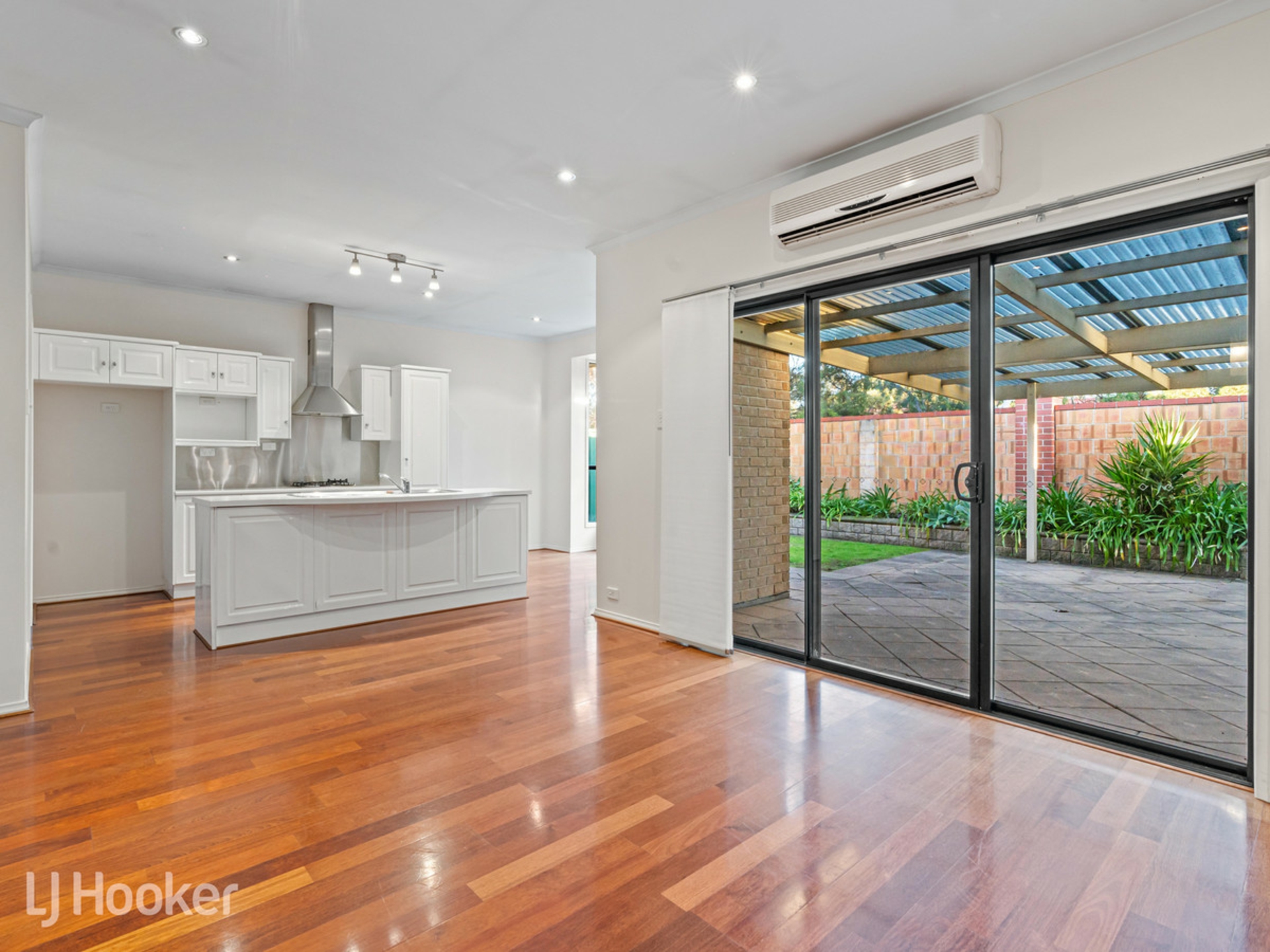 57 Willow Bend, MARDEN