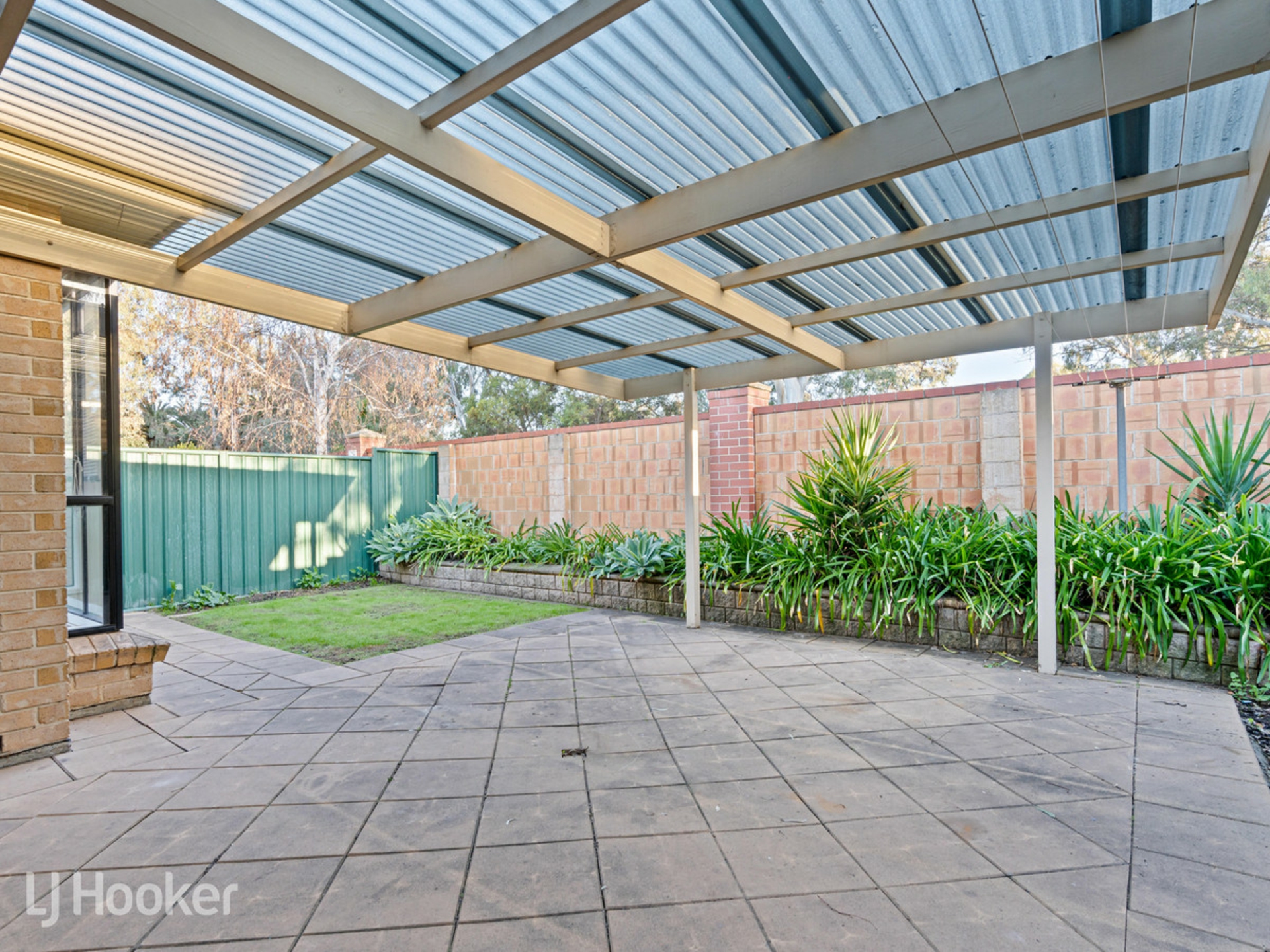 57 Willow Bend, MARDEN