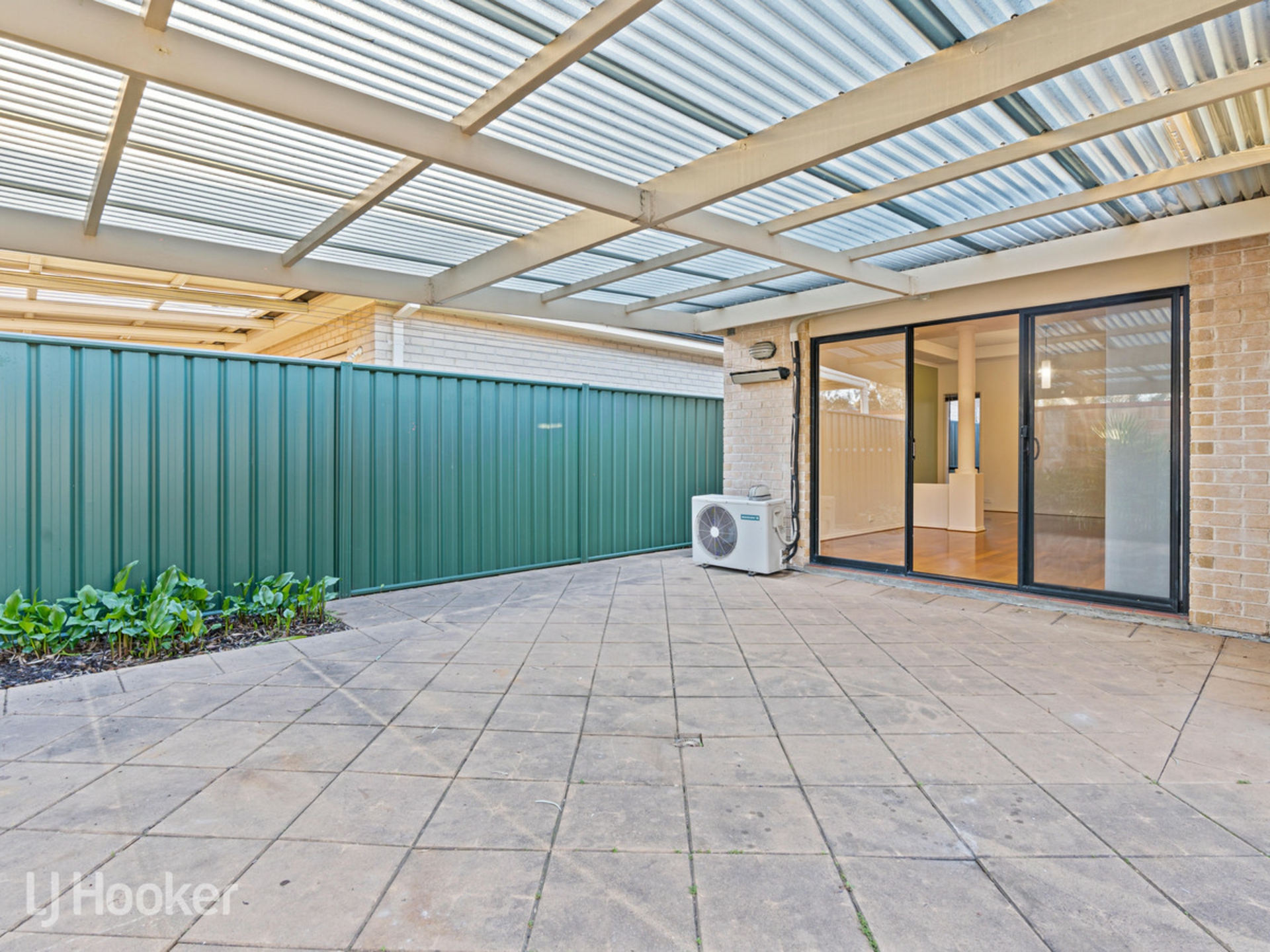 57 Willow Bend, MARDEN