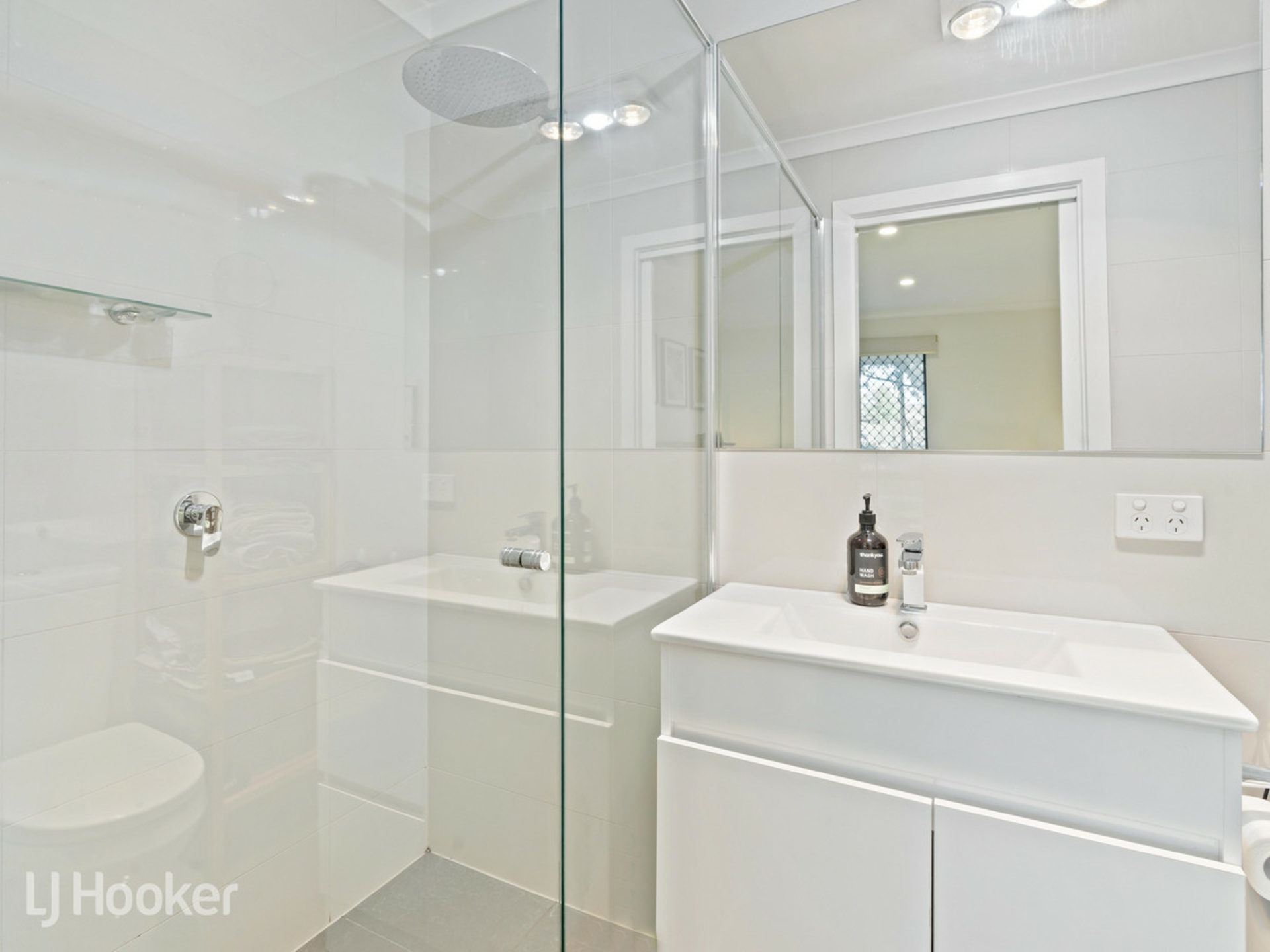 160 Little Road, WILLUNGA